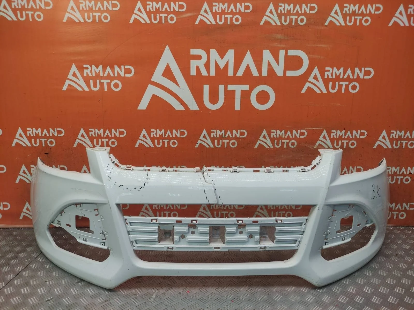 Бампер FORD Kuga 2012-2016 CBS