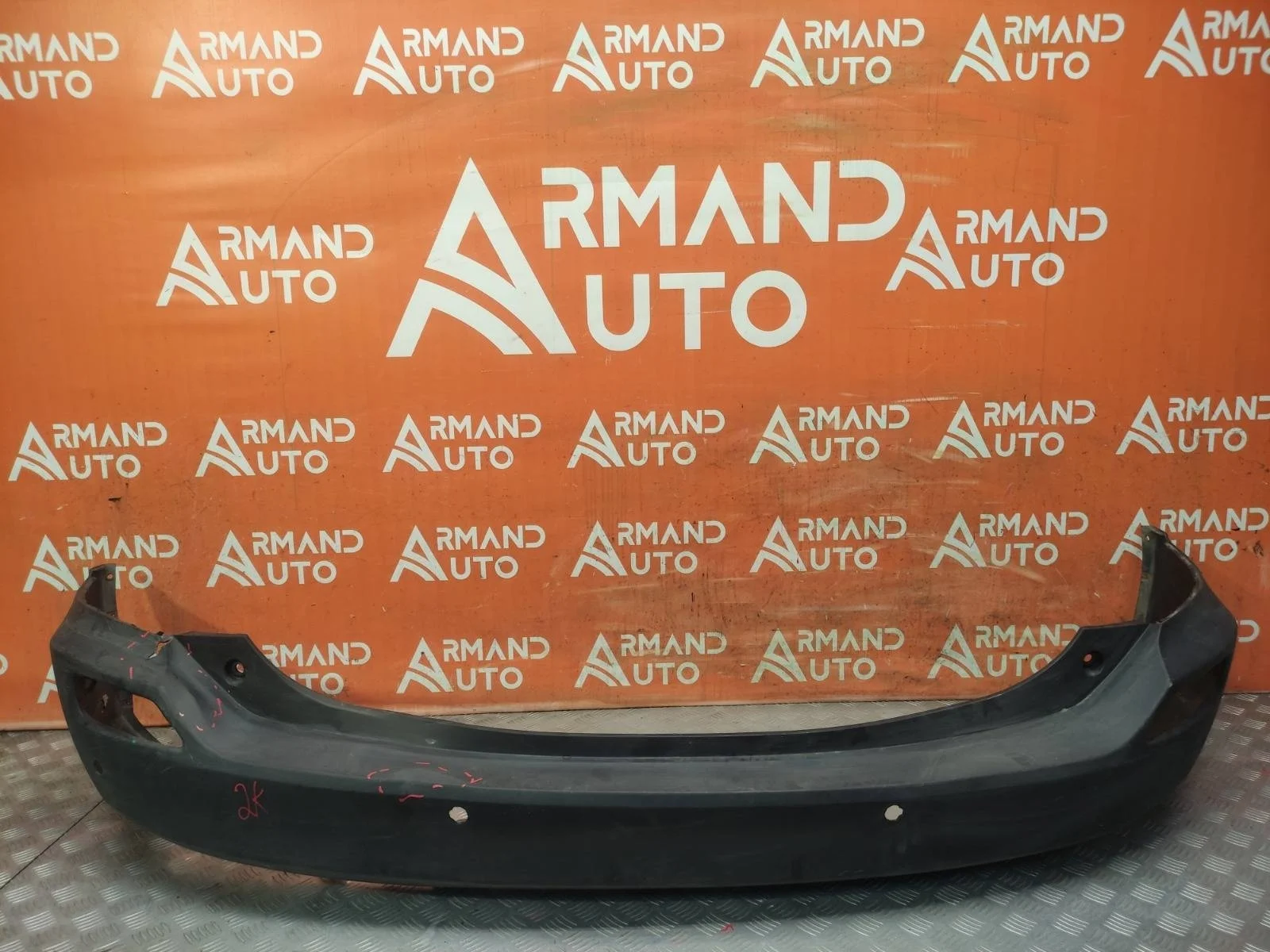 Бампер TOYOTA RAV4 2012-2015 CA40