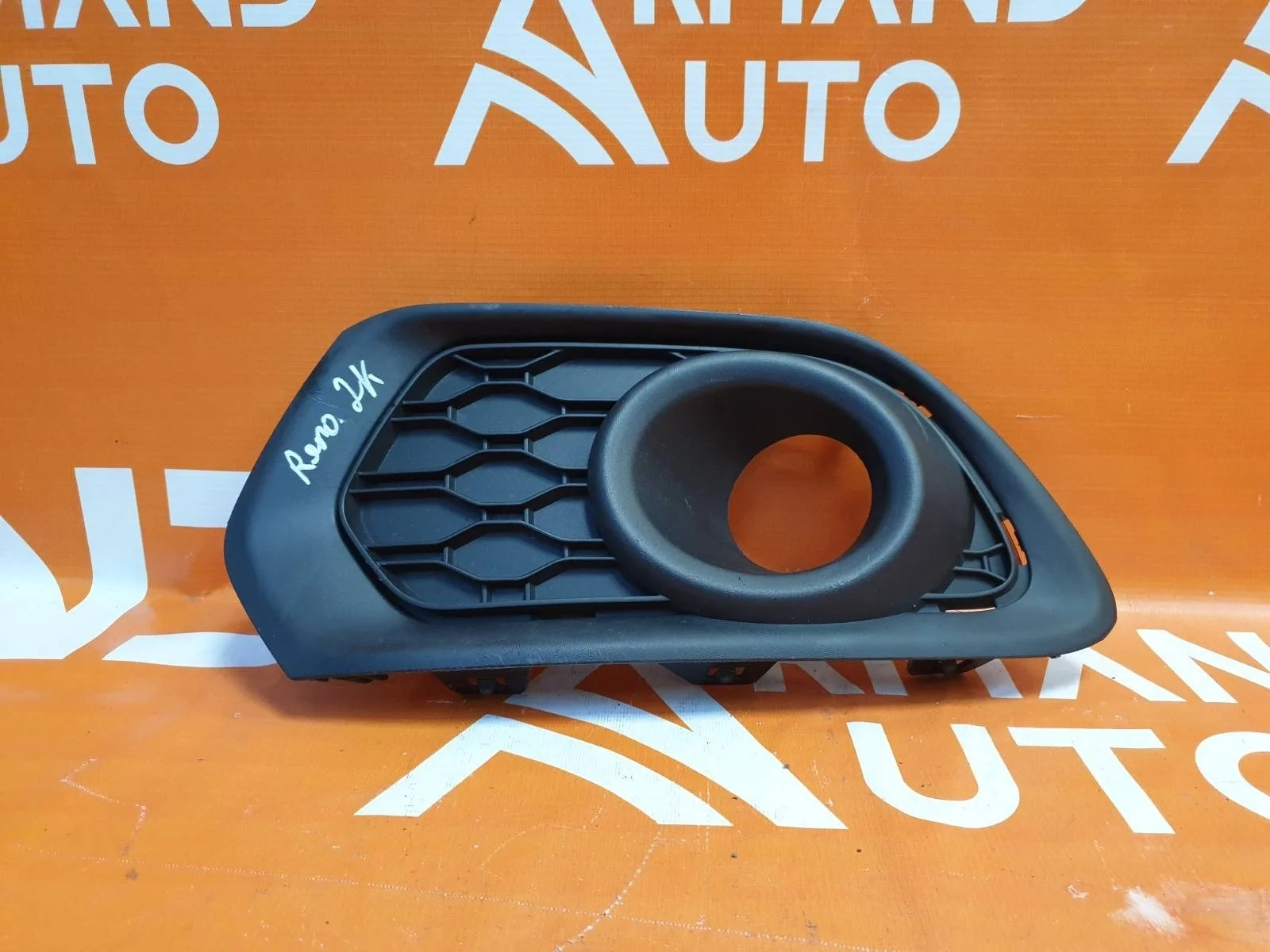 Окантовка птф Renault Sandero 2013-2019