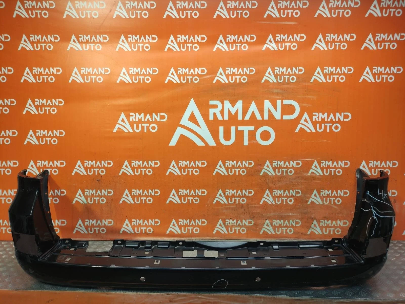Бампер TOYOTA Land Cruiser 2015-2021 200