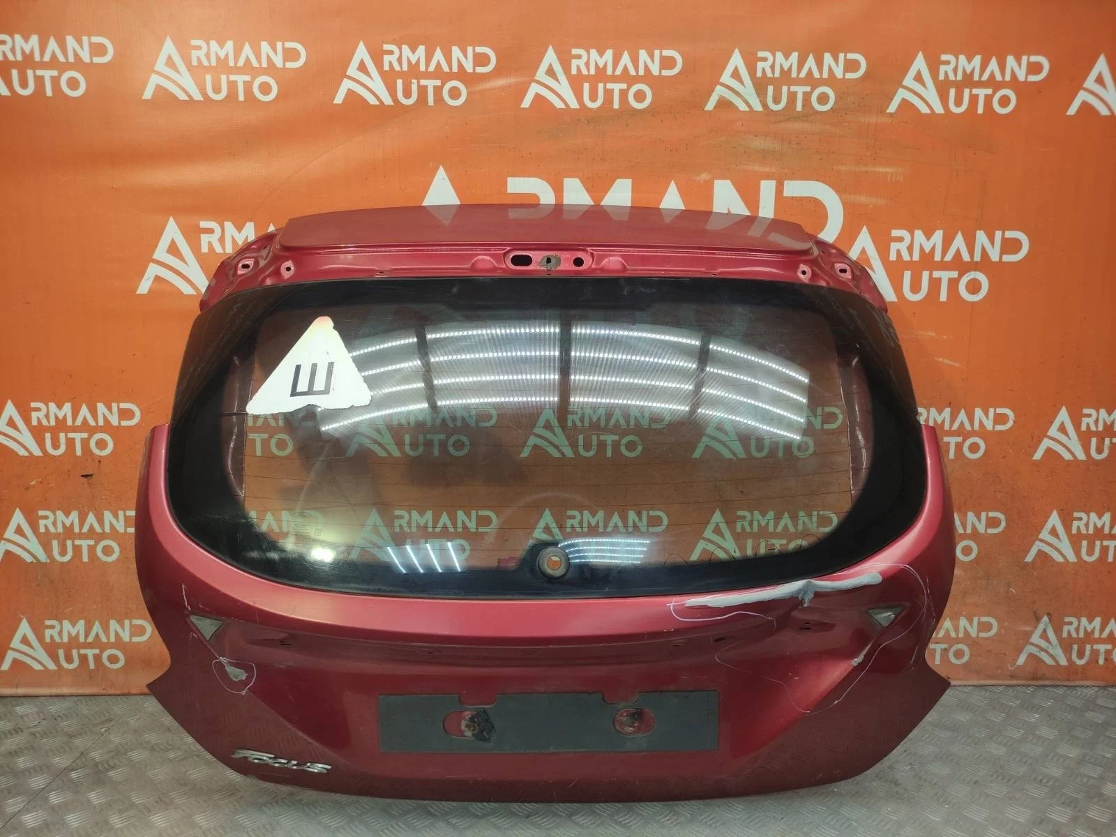 Дверь багажника Ford Focus 2011-2015 3