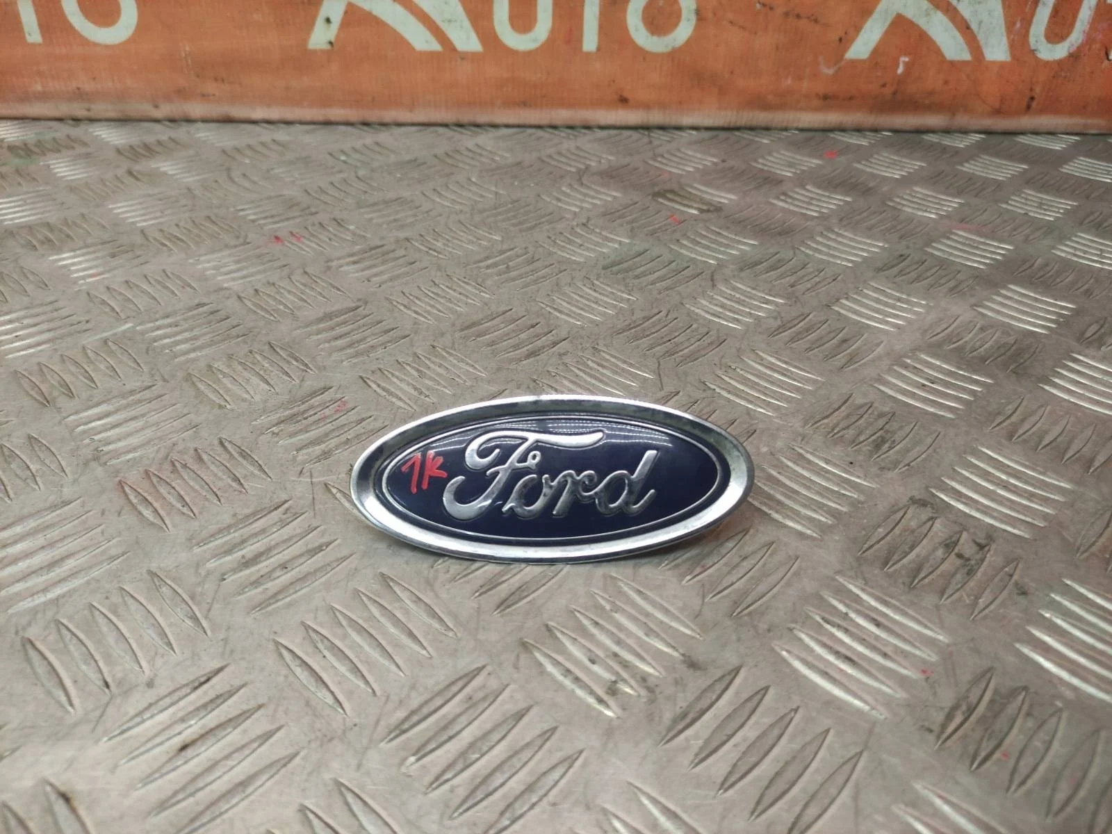 Эмблема FORD Fiesta 2012-2019 Mk6