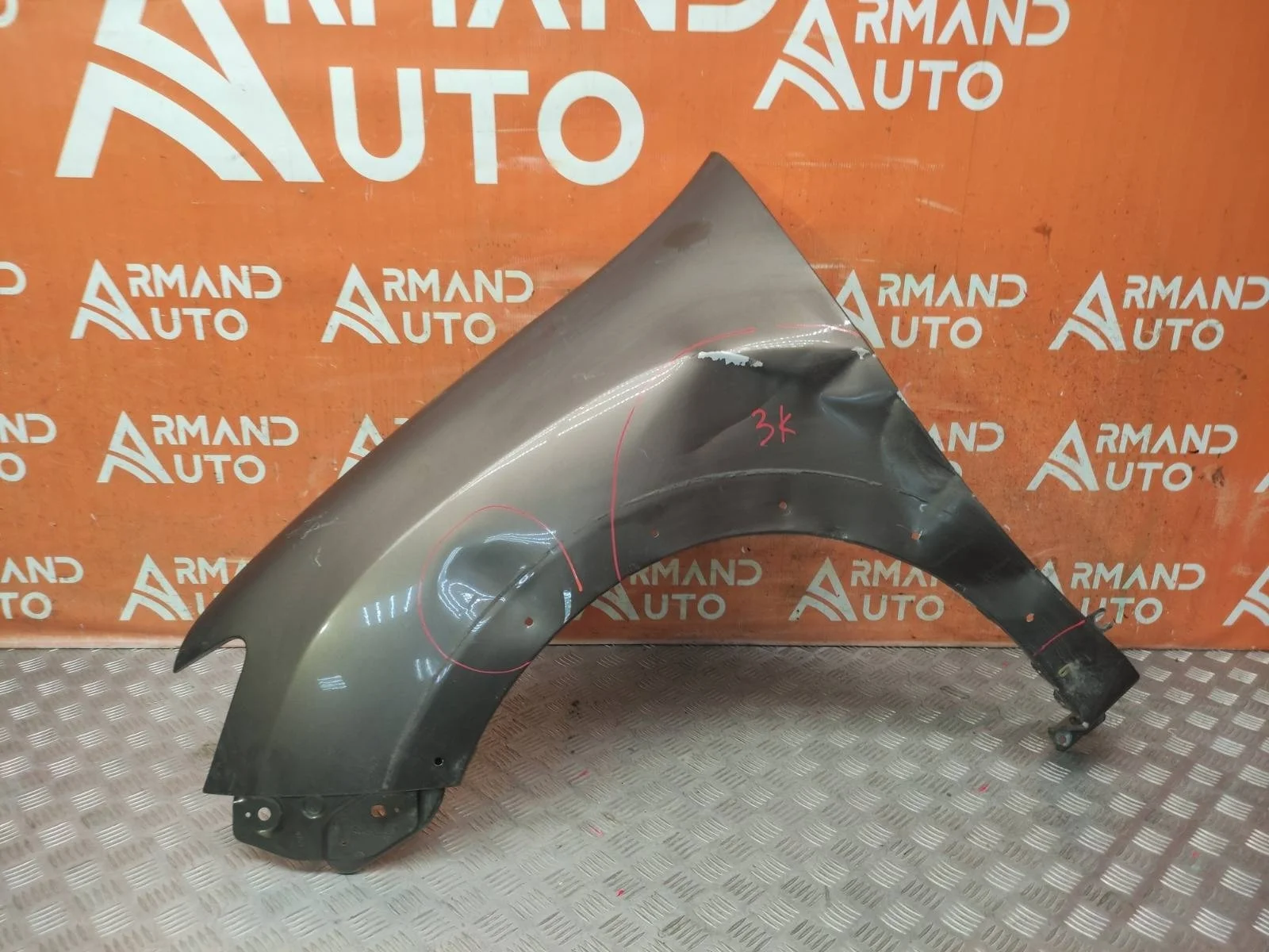 Крыло RENAULT Sandero 2013-2022