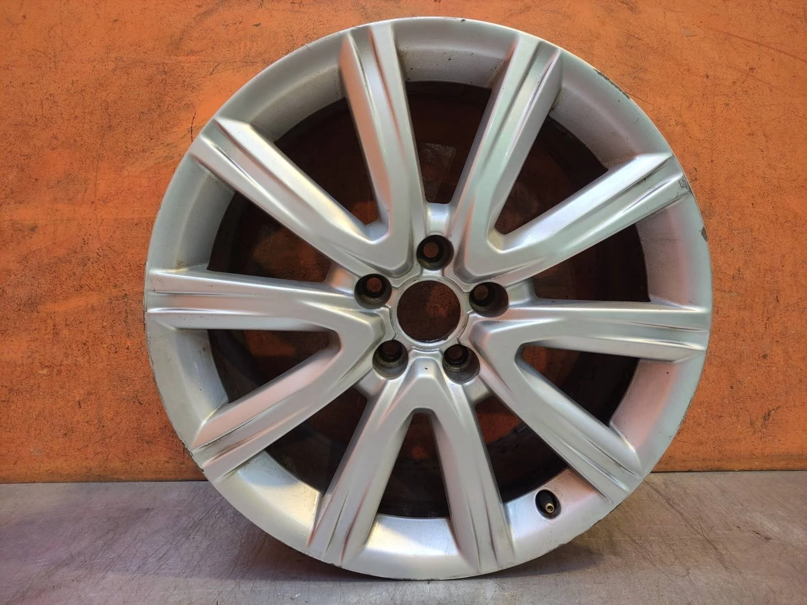 Диск колёсный r18 AUDI A6 4 C7