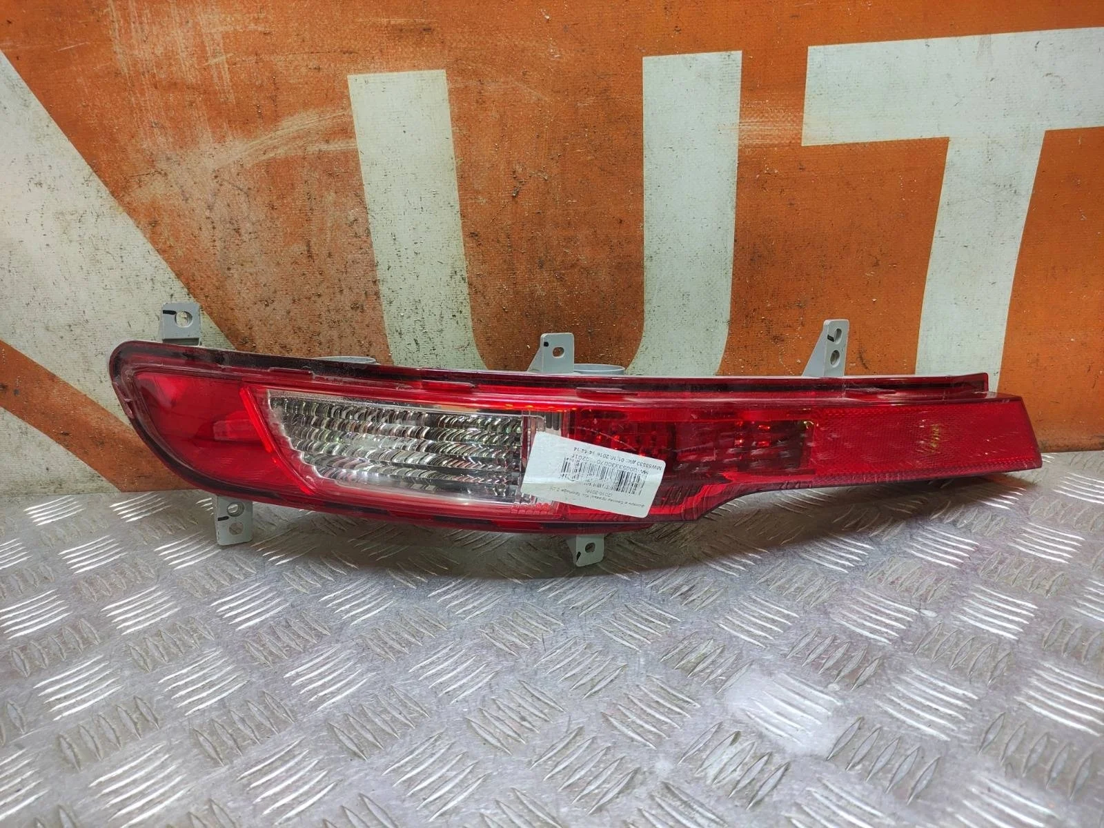 Фонарь противотуманный KIA SPORTAGE 2010-2016 3 SL