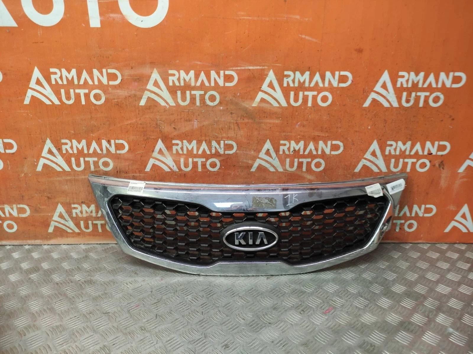 Решетка радиатора KIA Sorento 2009-2012 XM