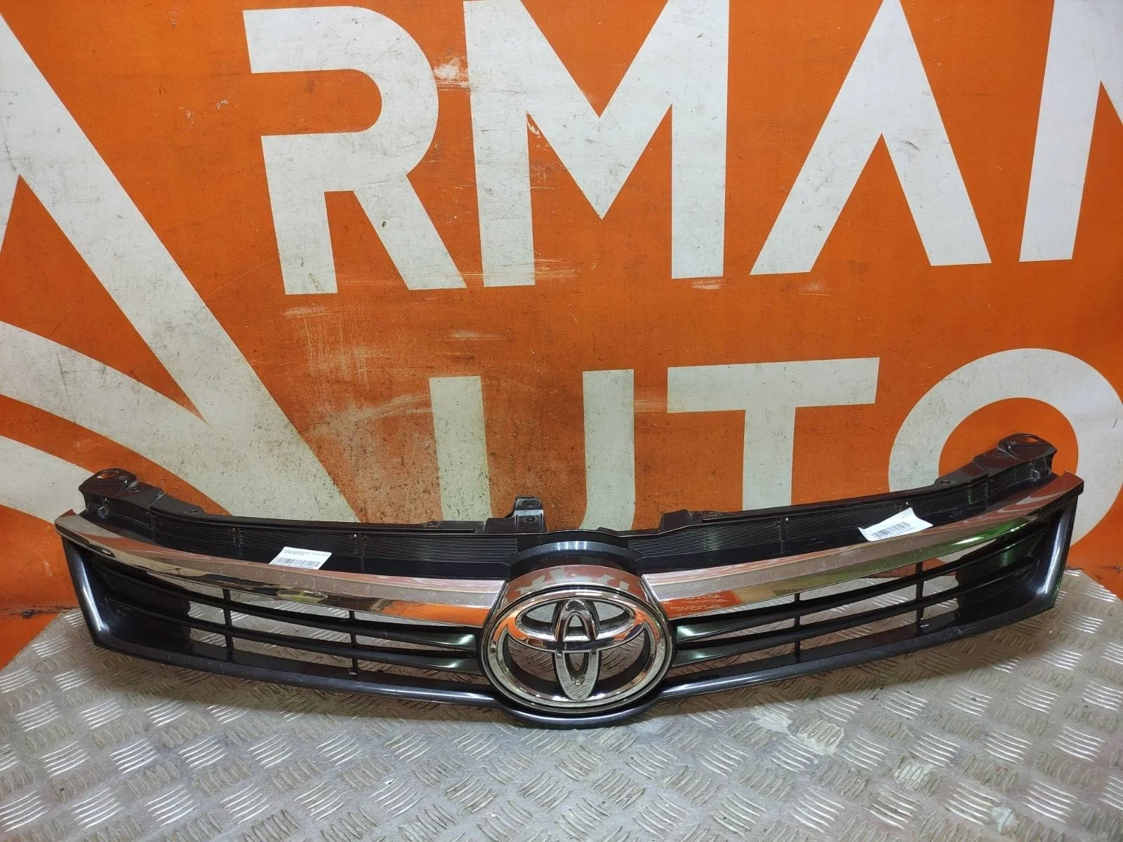 Решетка радиатора TOYOTA Camry 2014-2017 XV50