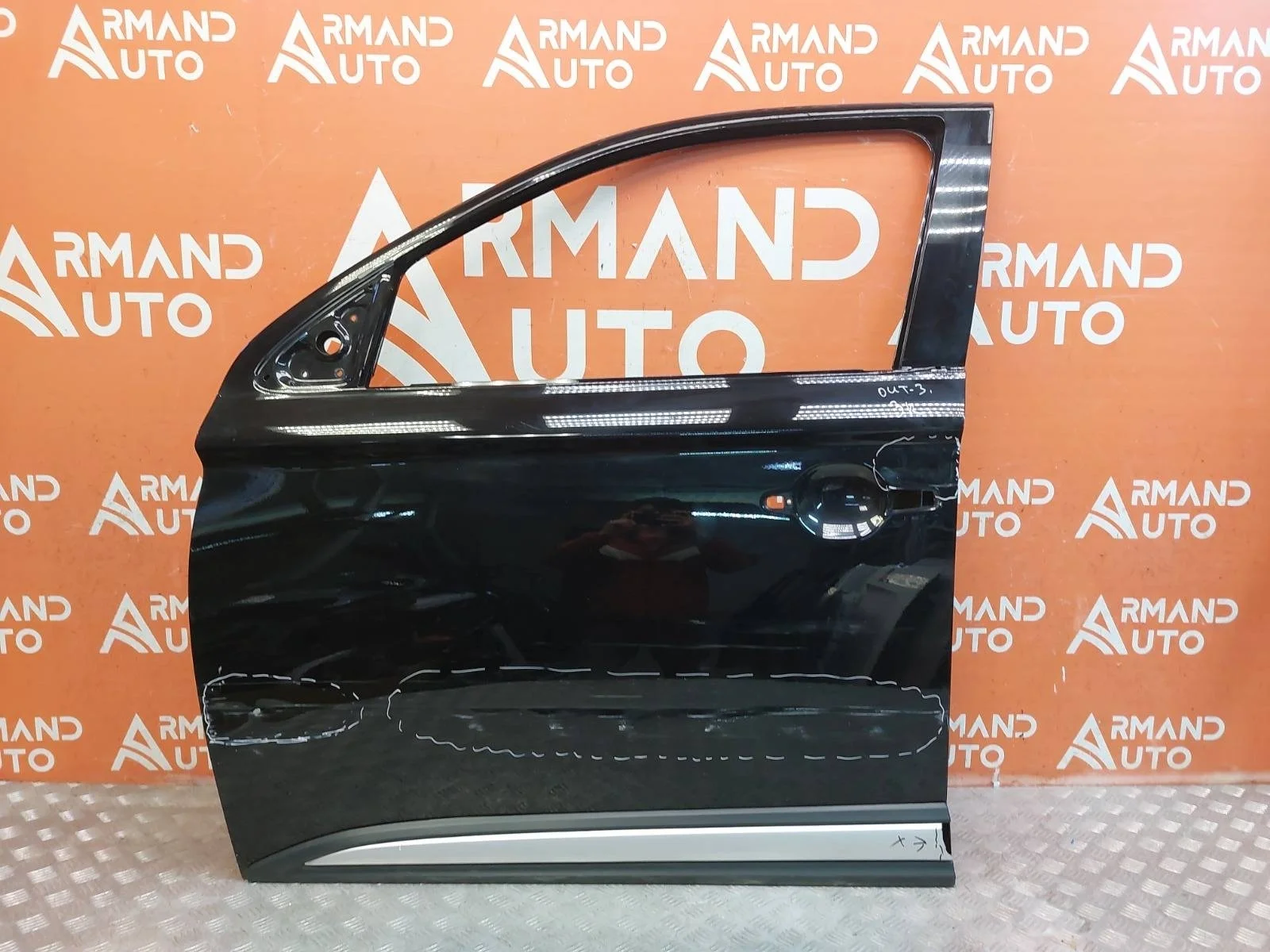 Дверь Mitsubishi Outlander 2015-нв 3