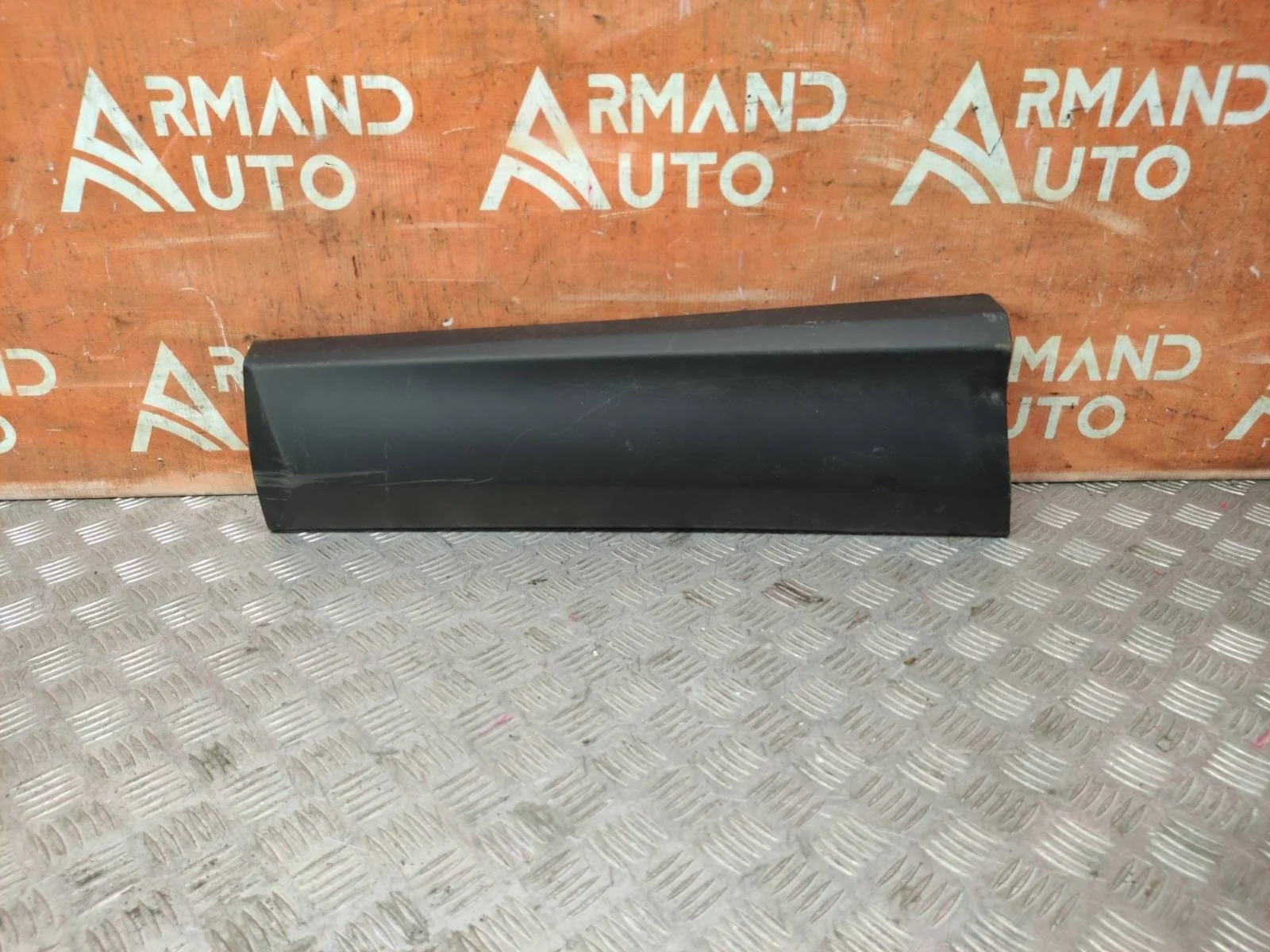 Молдинг двери Toyota RAV4 2015-2019 CA40