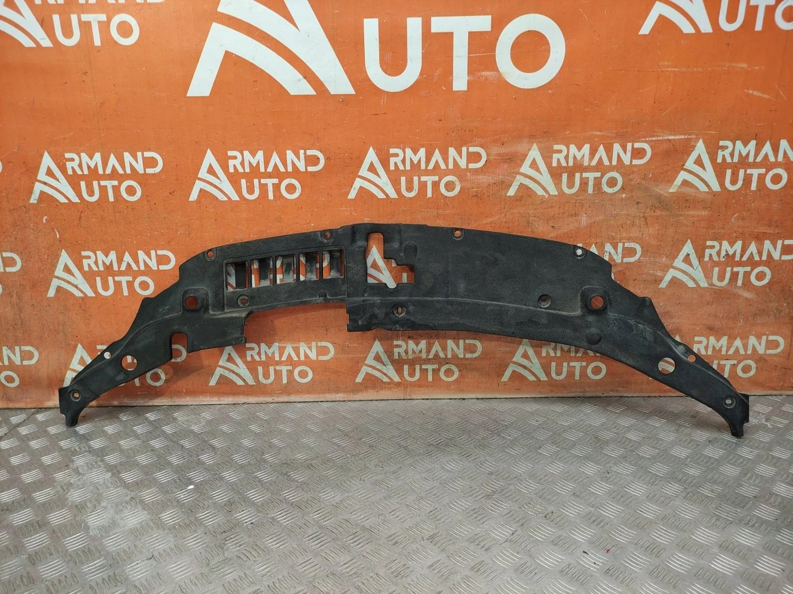 Кожух замка капота Toyota Camry 2014-2018 7 XV50