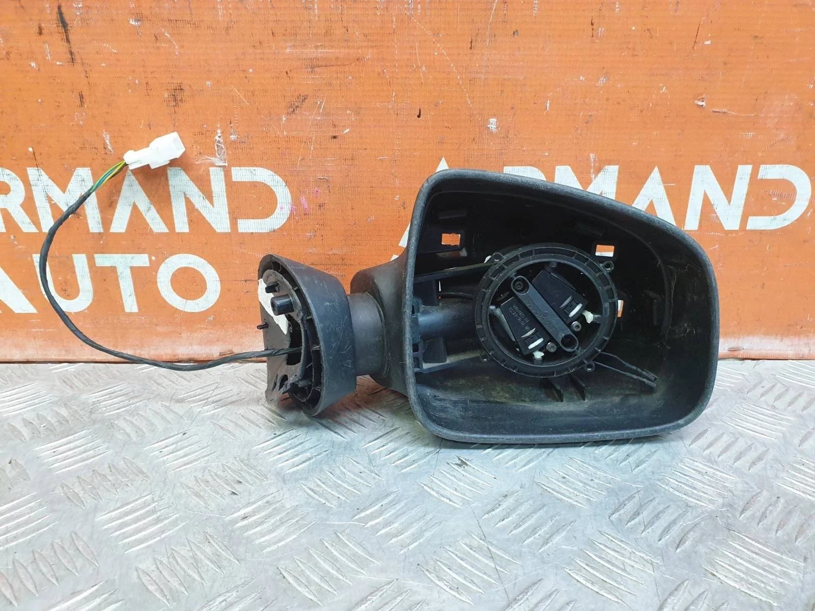 Зеркало Renault Logan 2004-2015