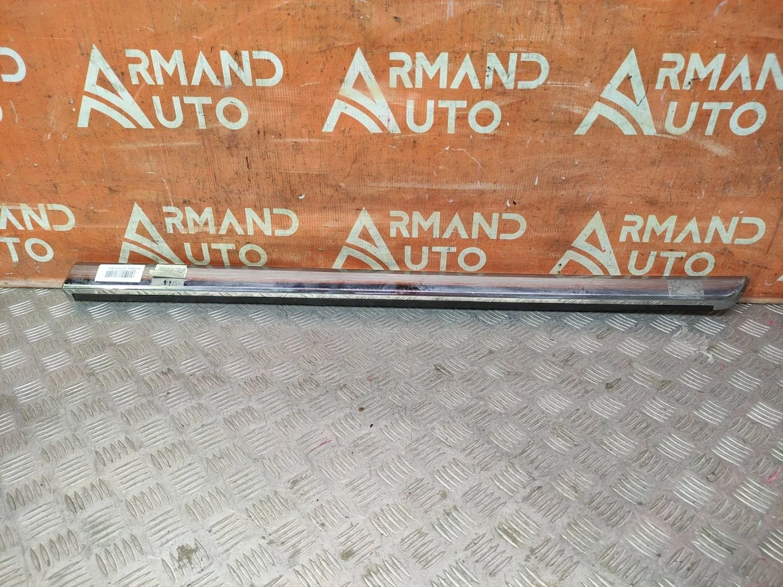 Молдинг двери Toyota Land Cruiser 2015-2021 200