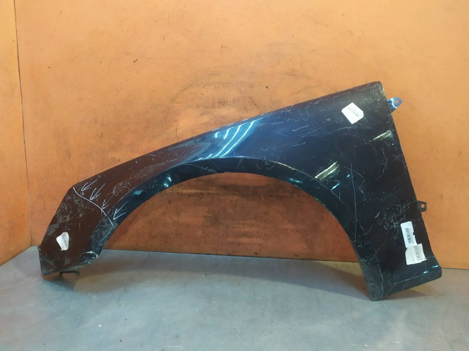 Крыло AUDI A4 2015-2020 B9