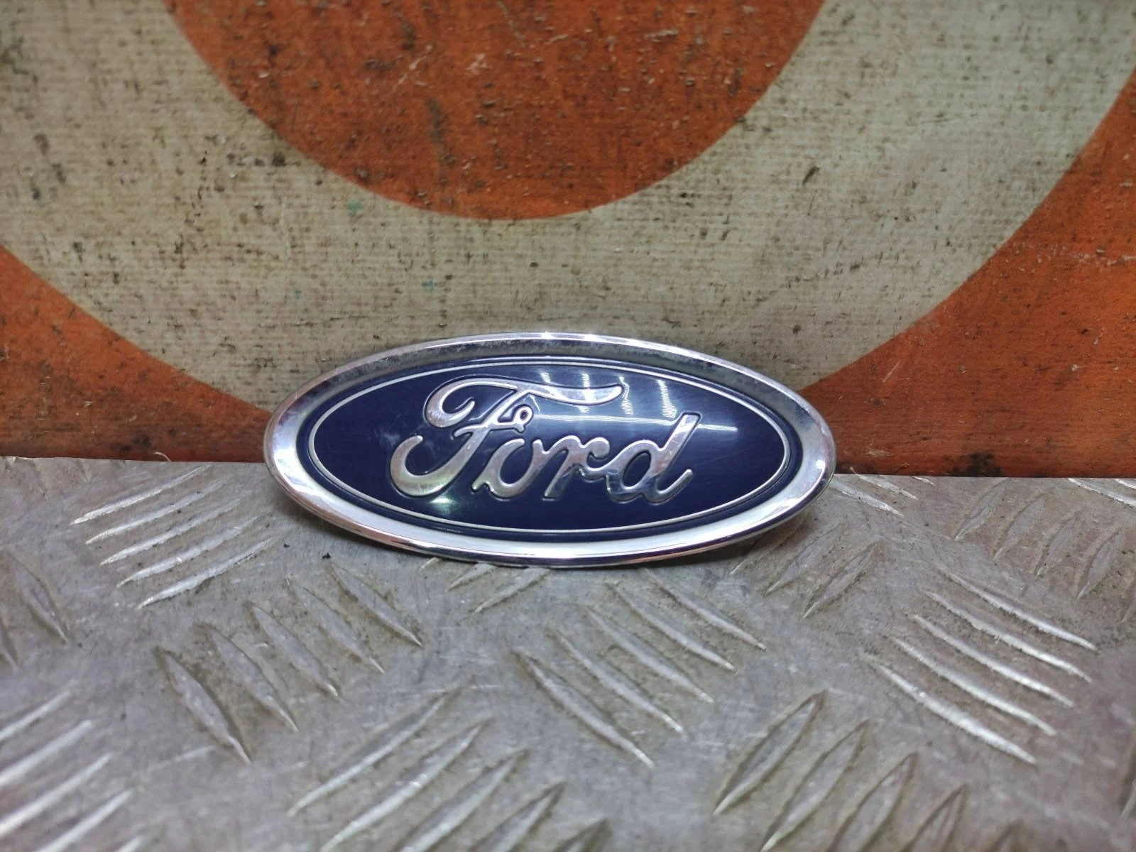 Эмблема Ford Fiesta 2012-2019 Mk6