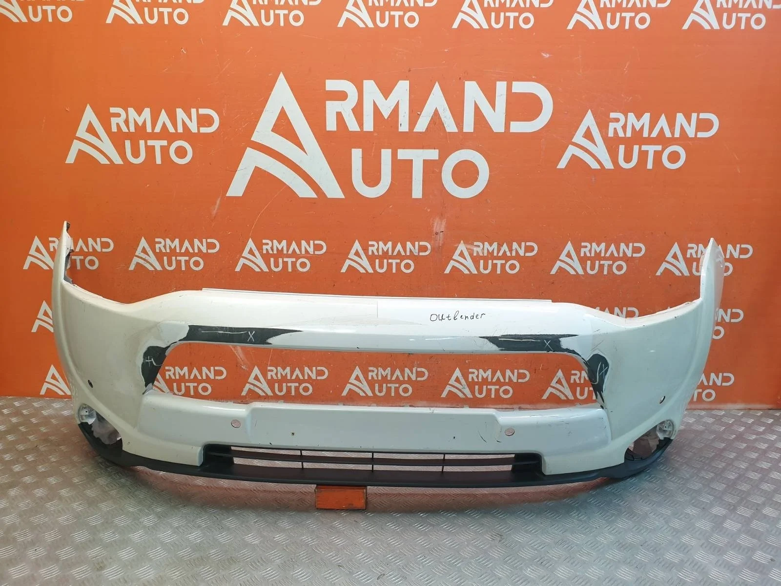 Бампер Mitsubishi Outlander 2012-2014 3