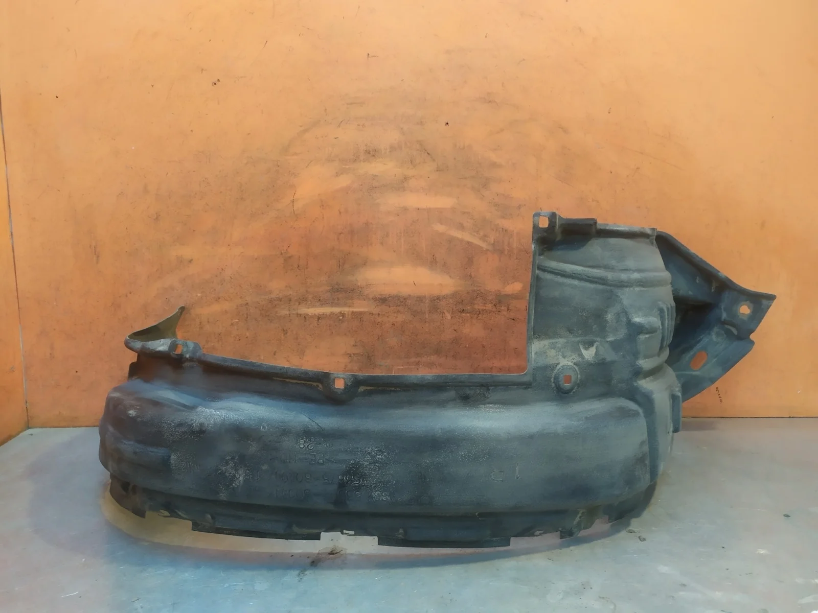 Подкрылок Toyota Land Cruiser Prado 2009-2013 150