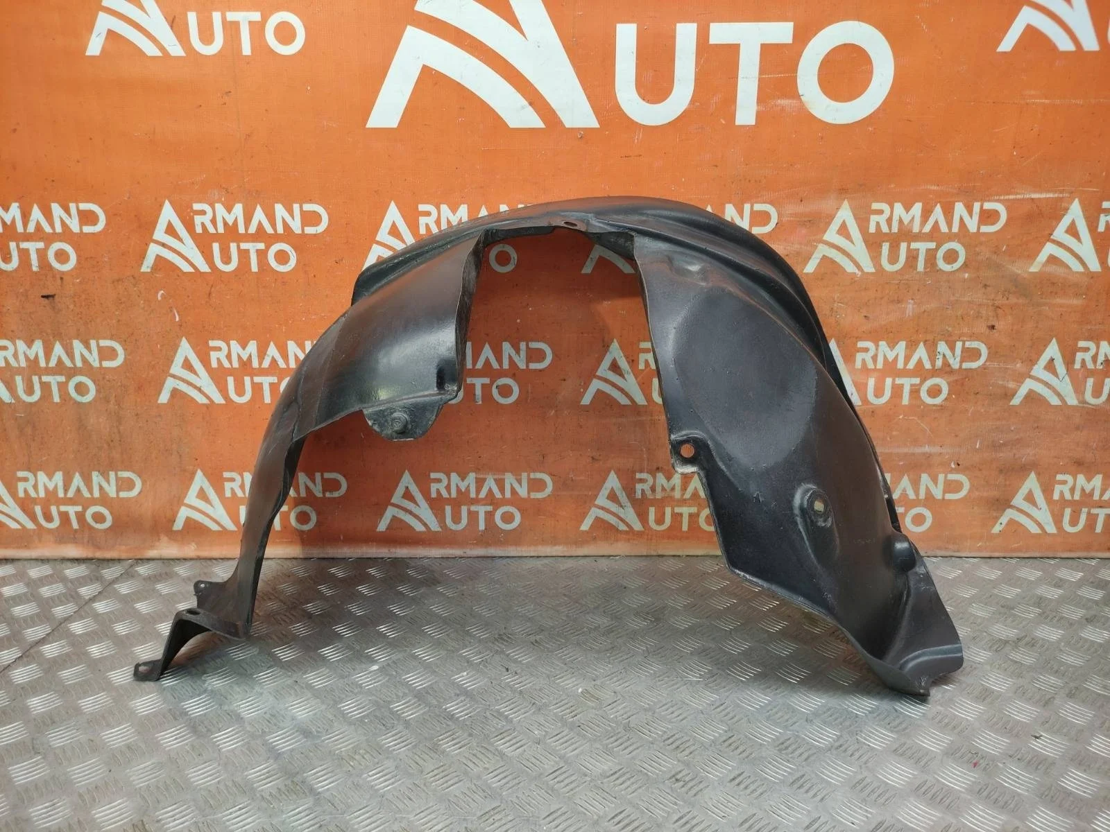 Подкрылок Renault Duster 2010-2021