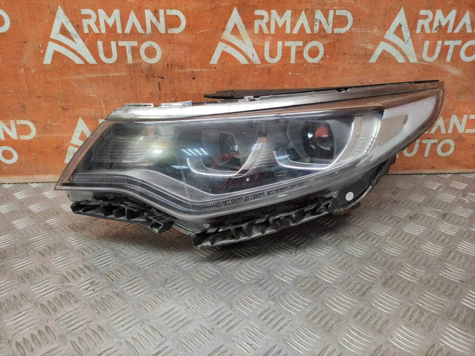 Фара Kia Optima 2015-2020 4 JF