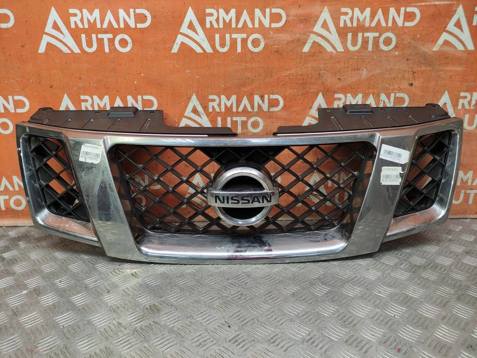 Решетка радиатора NISSAN Pathfinder 2010-2014 3 R51