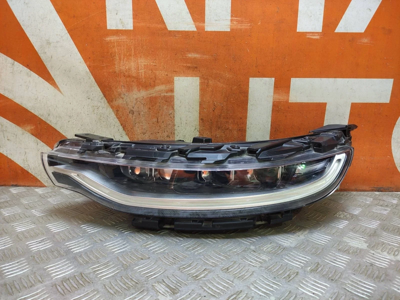 Фара Kia Soul 2019-нв 3