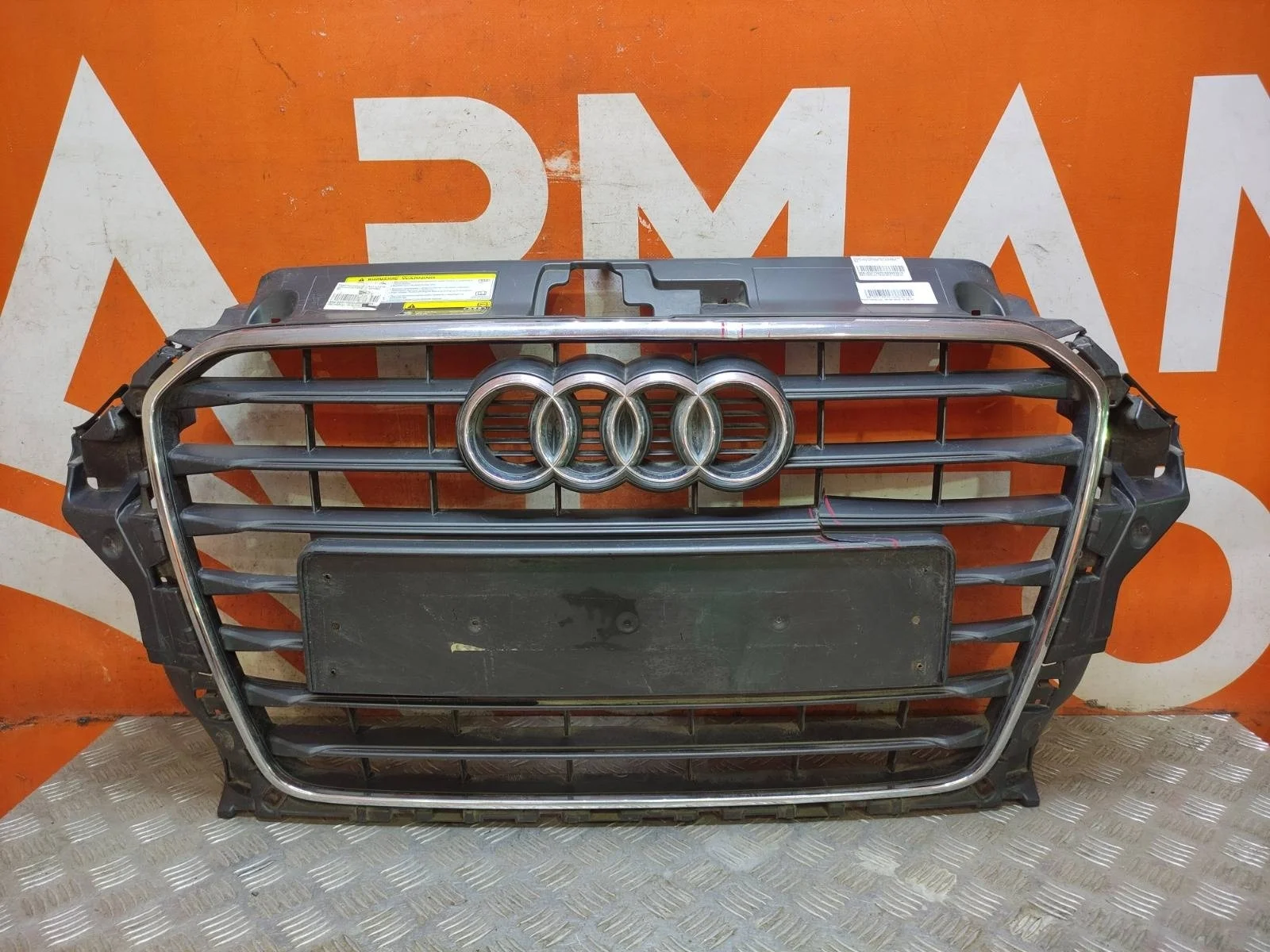 Решетка радиатора Audi A3 2012-2016 8V