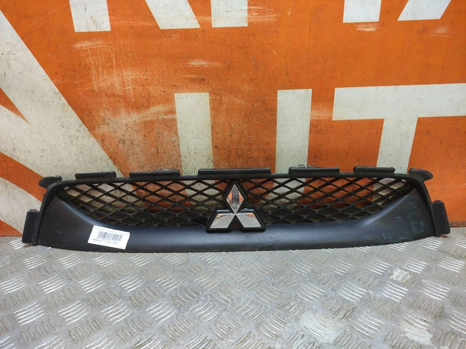 Решетка радиатора Mitsubishi ASX 2010-2013 GA0