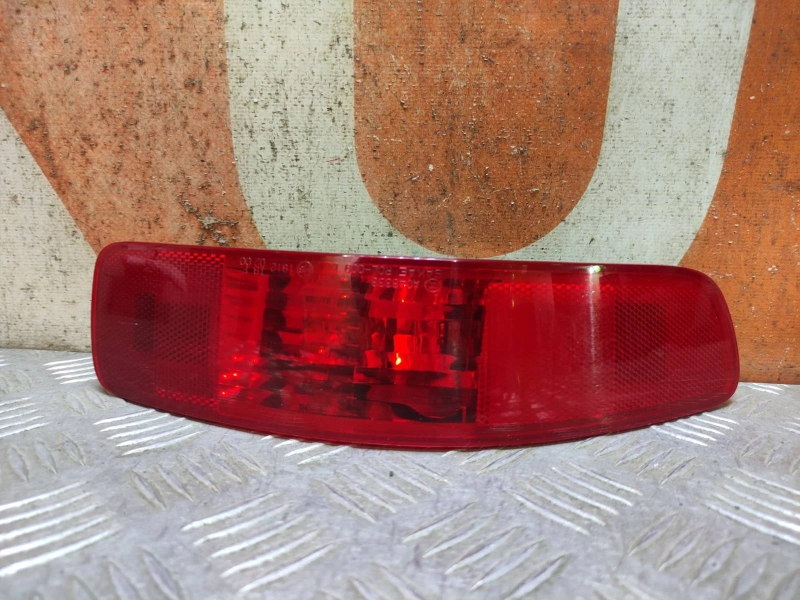 Фонарь противотуманный Mitsubishi Outlander 2005-2013 XL