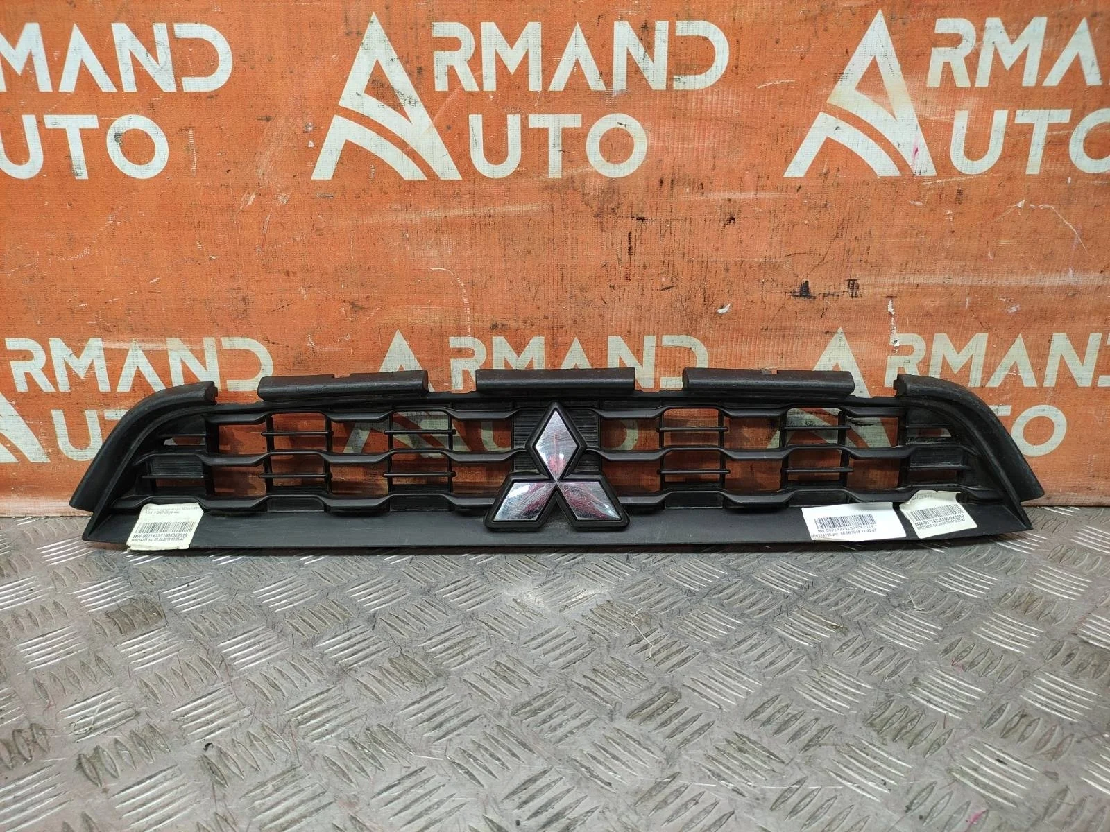 Решетка радиатора Mitsubishi ASX 2012-2016 GA0