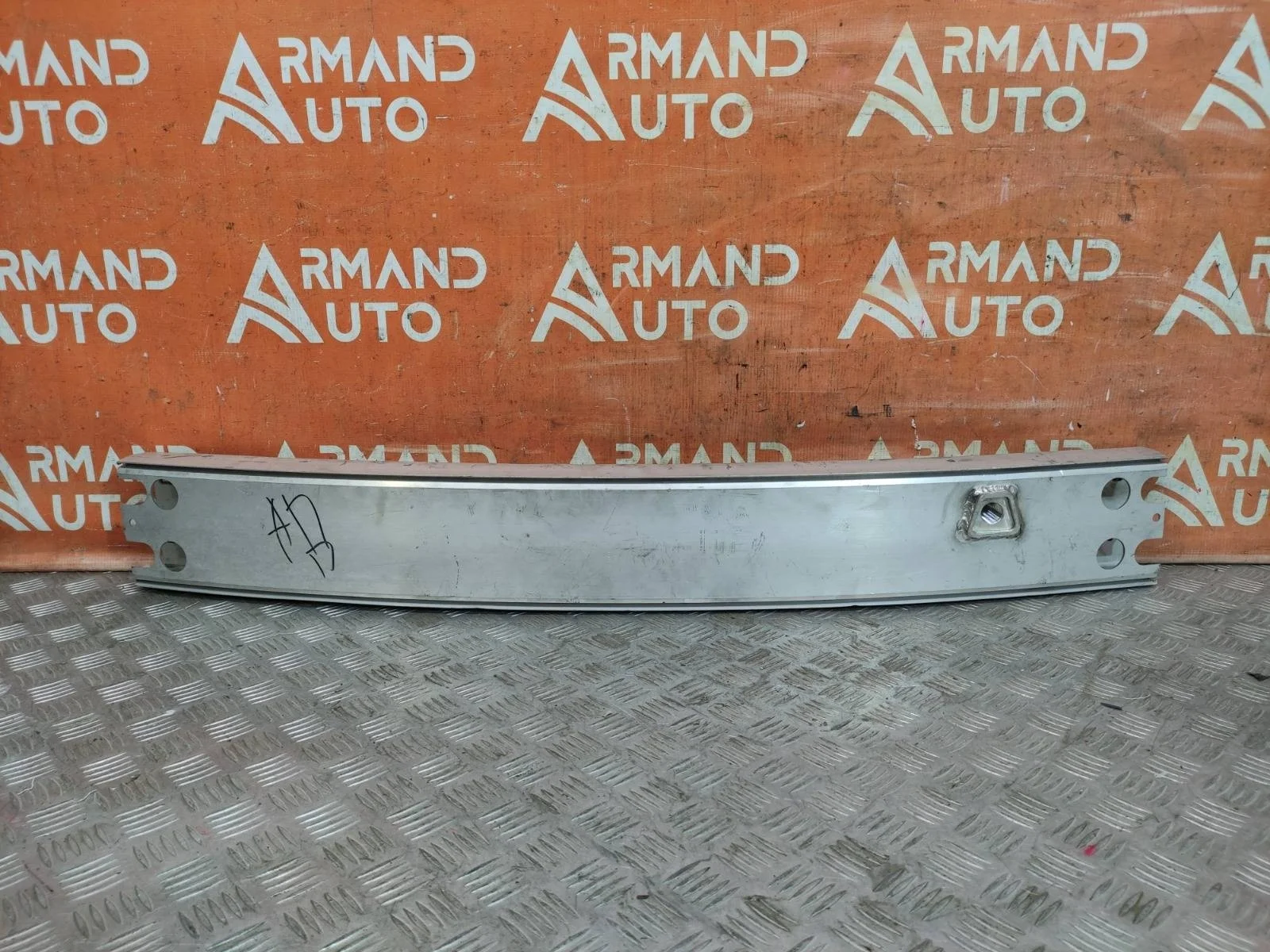 Усилитель бампера Nissan Teana 2014-нв 3 L33