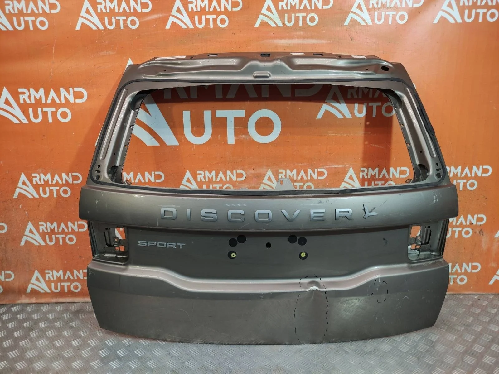 Дверь багажника Land Rover Discovery Sport 2014-2019 L550