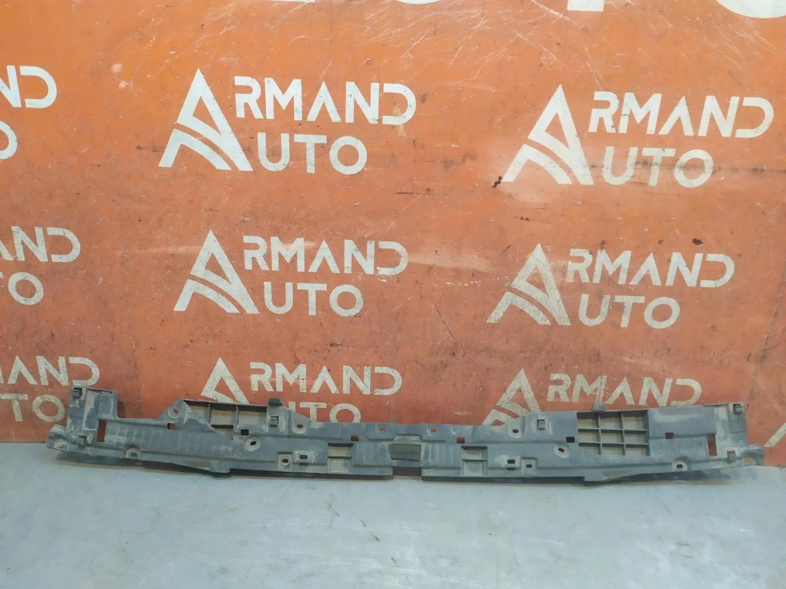 Кронштейн бампера TOYOTA Land Cruiser 2015-2021 200