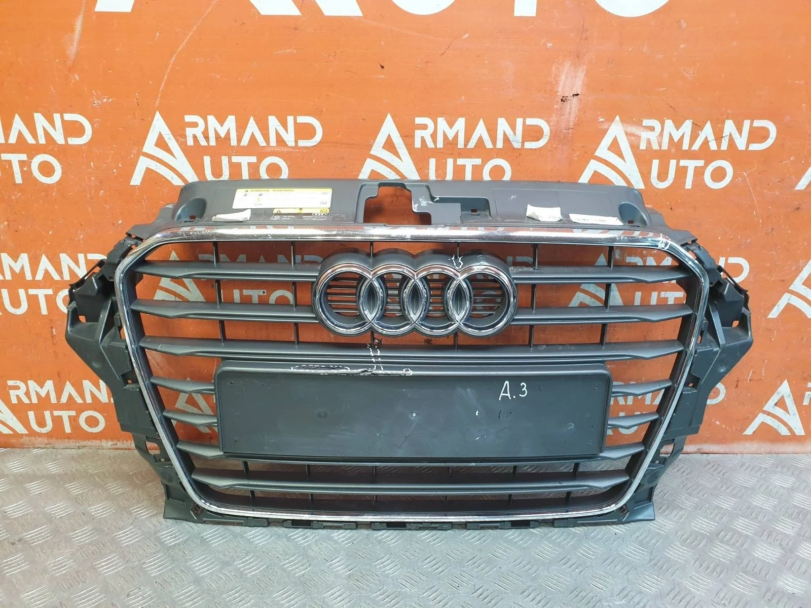 Решетка радиатора Audi A3 2012-2016 8V