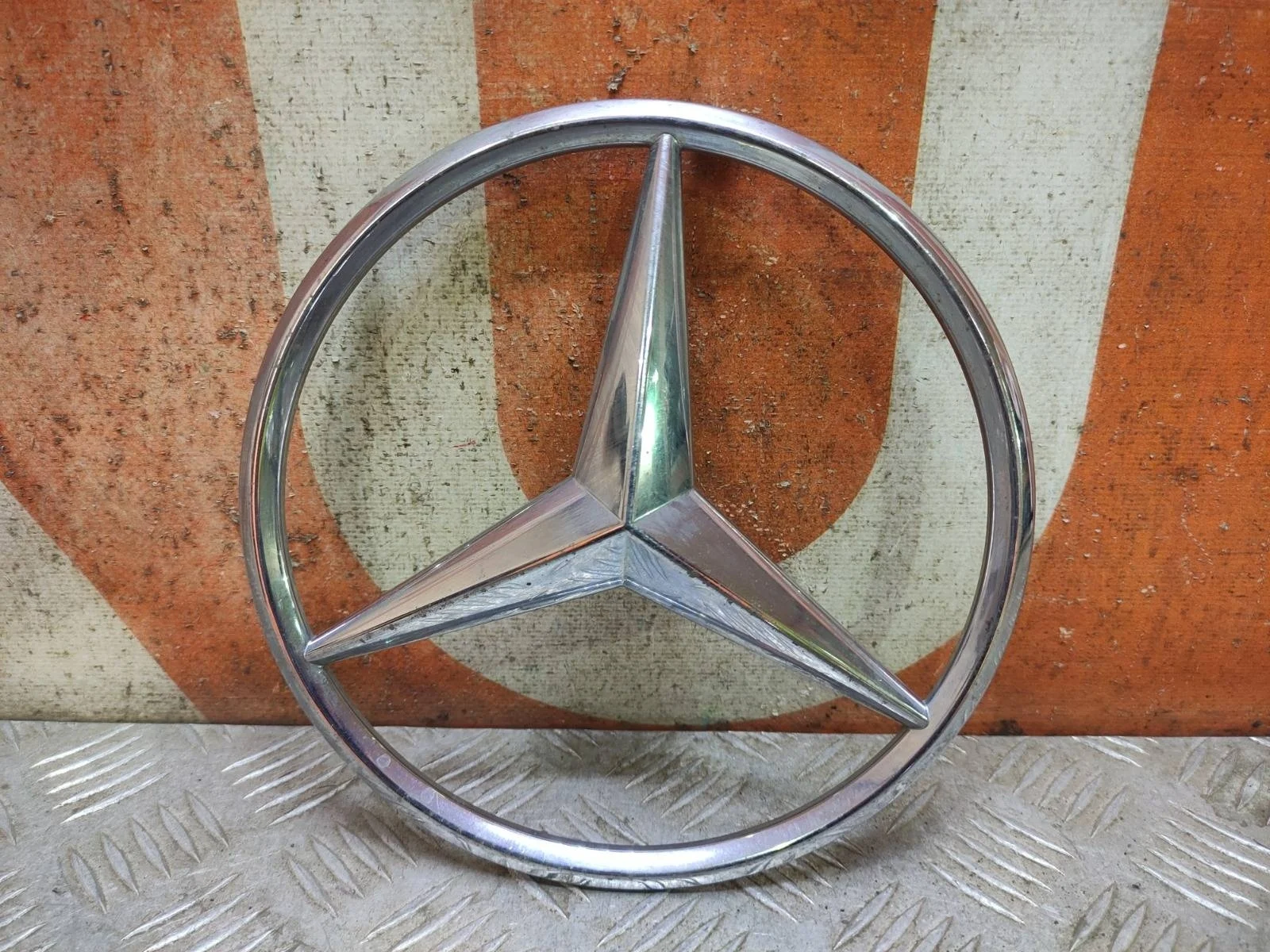 Эмблема Mercedes ML GLE-Class 2015-2018 W166