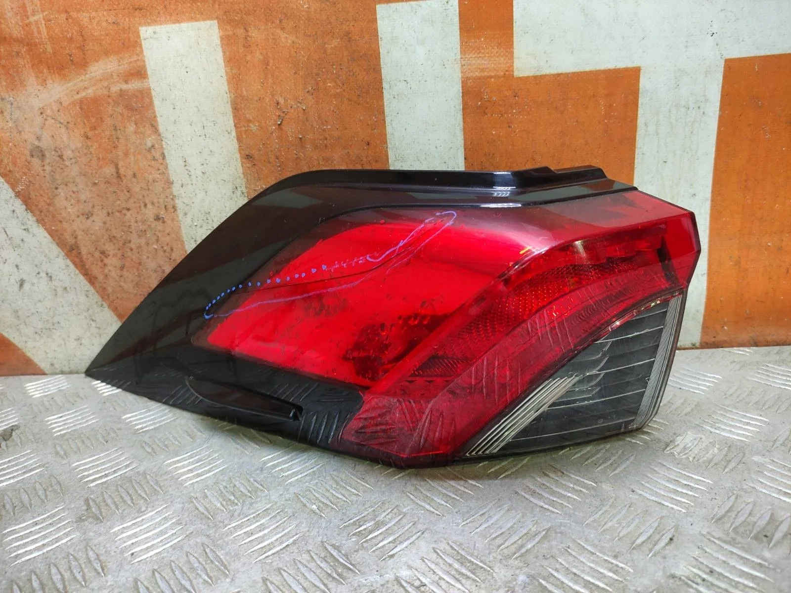 Фонарь внешний Toyota RAV4 2018-нв 5 XA50