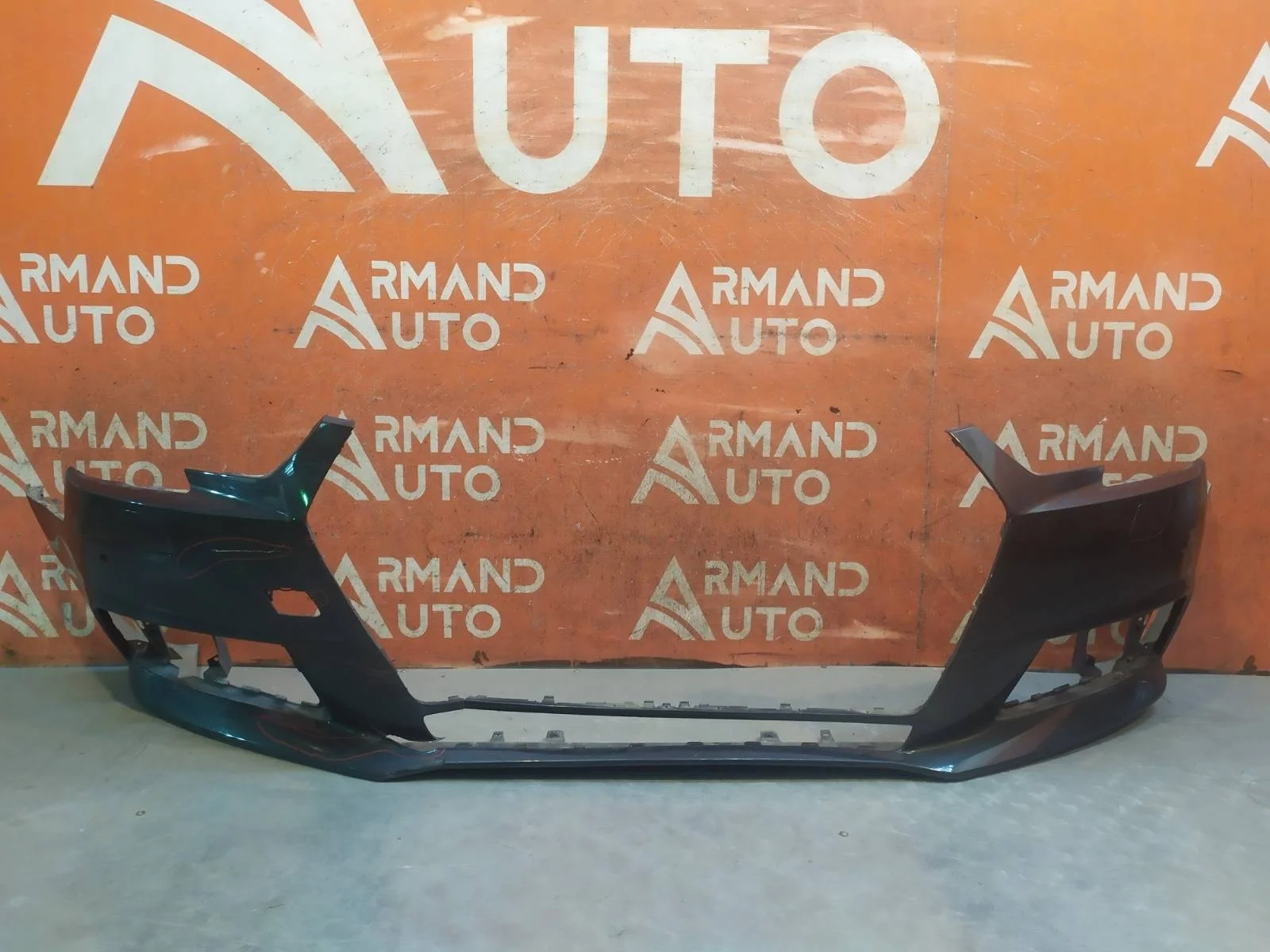 Бампер Audi A4 2015-2020 B9