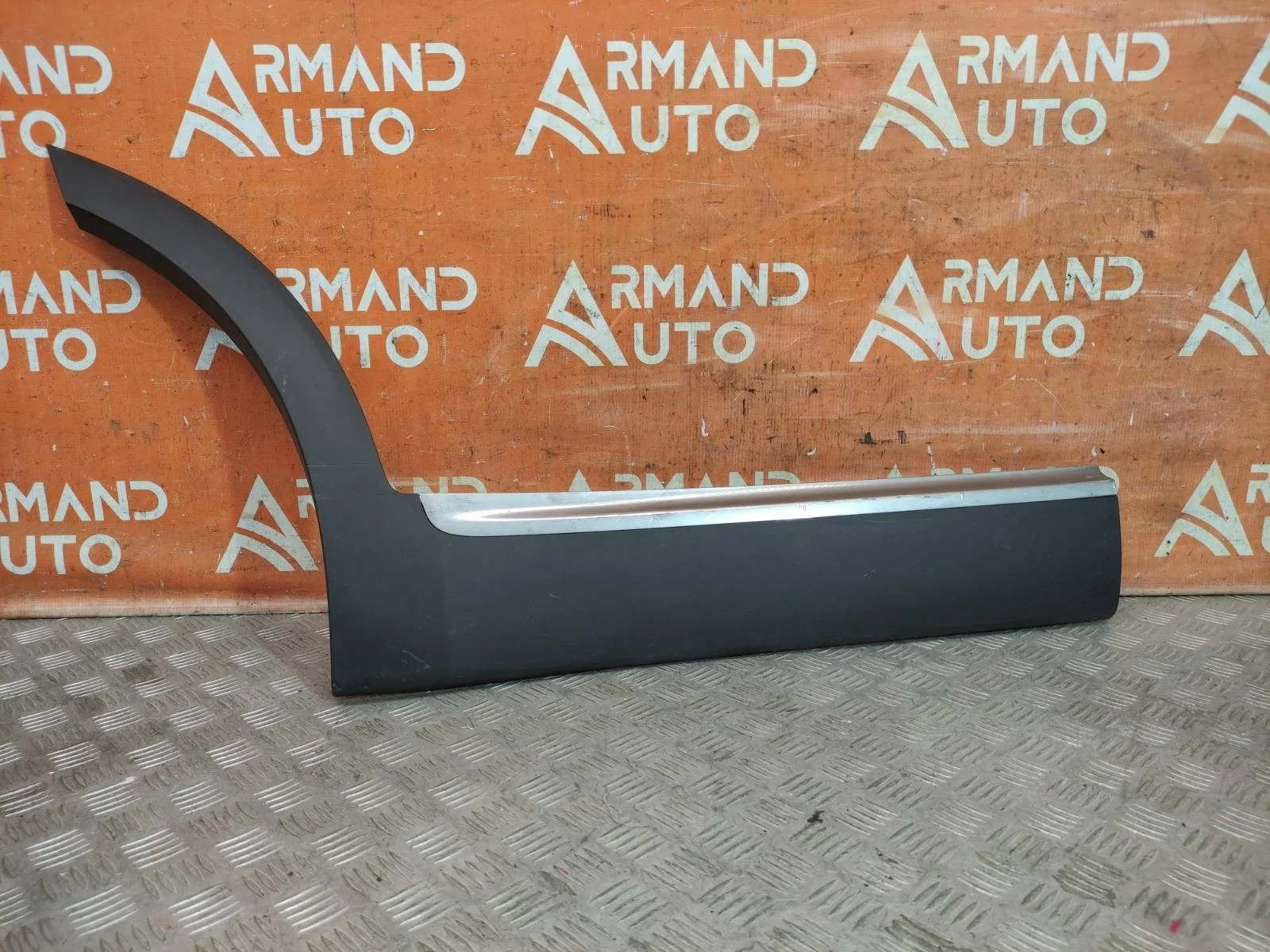 Молдинг двери Kia Sorento 2014-2020 3 Prime UM