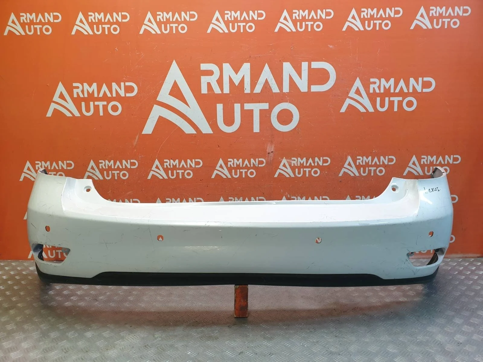 Бампер Lexus RX 2008-2015 3 AL10