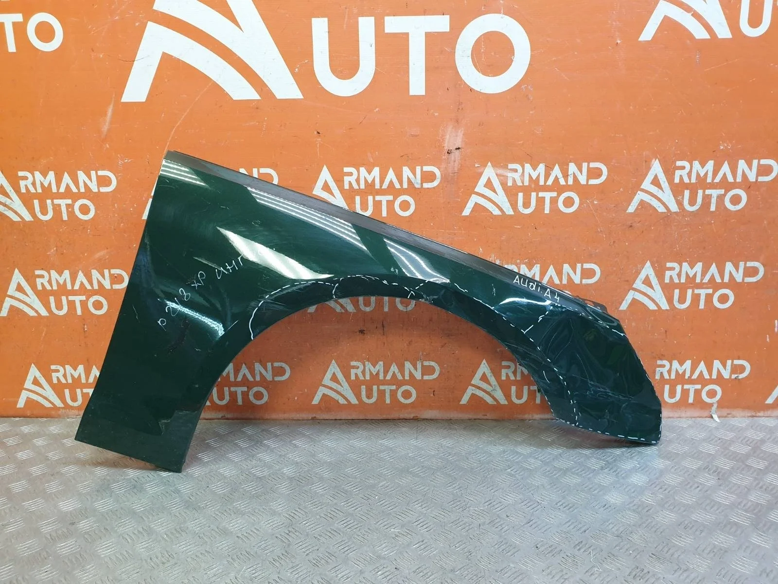 Крыло Audi A4 2015-2020 B9