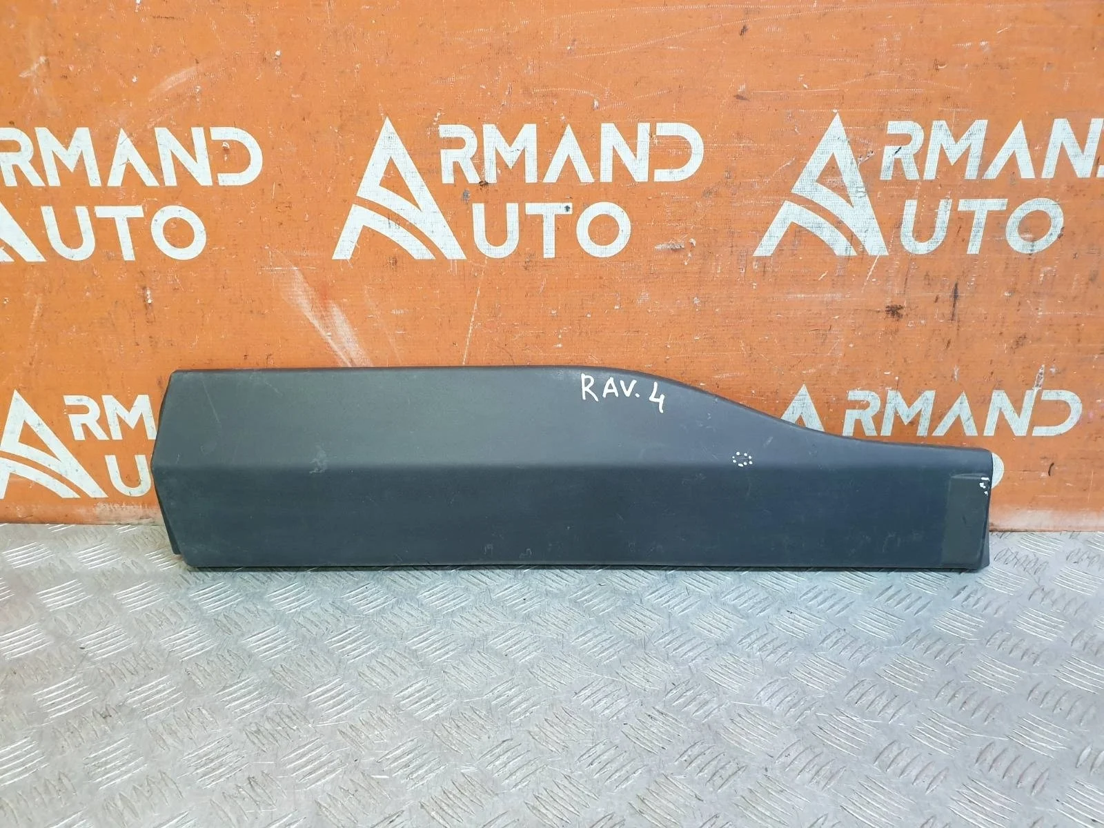 Молдинг двери Toyota RAV4 2018-нв 5 XA50