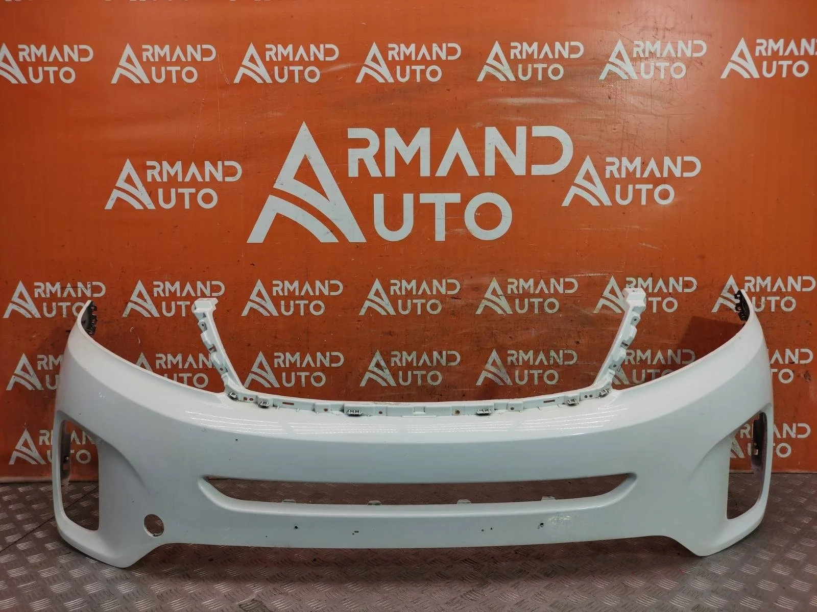Бампер Kia Sorento 2012-2019 XM