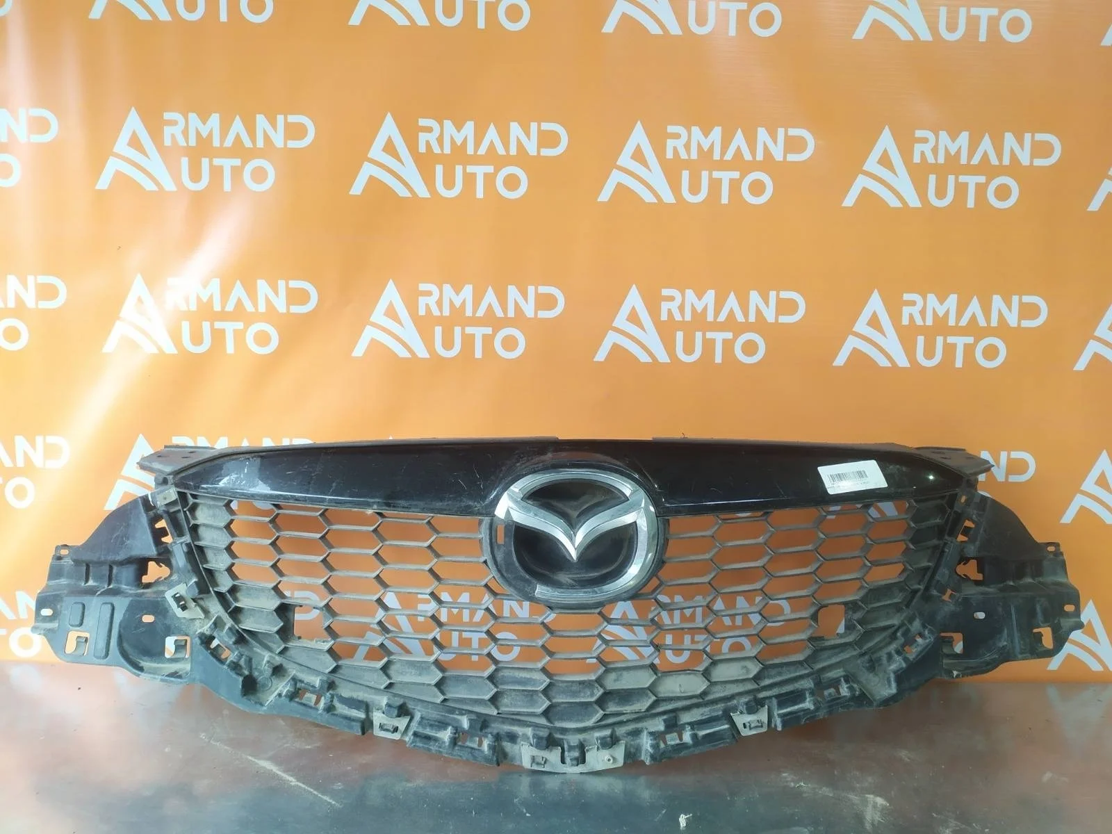 Решетка радиатора MAZDA CX-5 2011-2015
