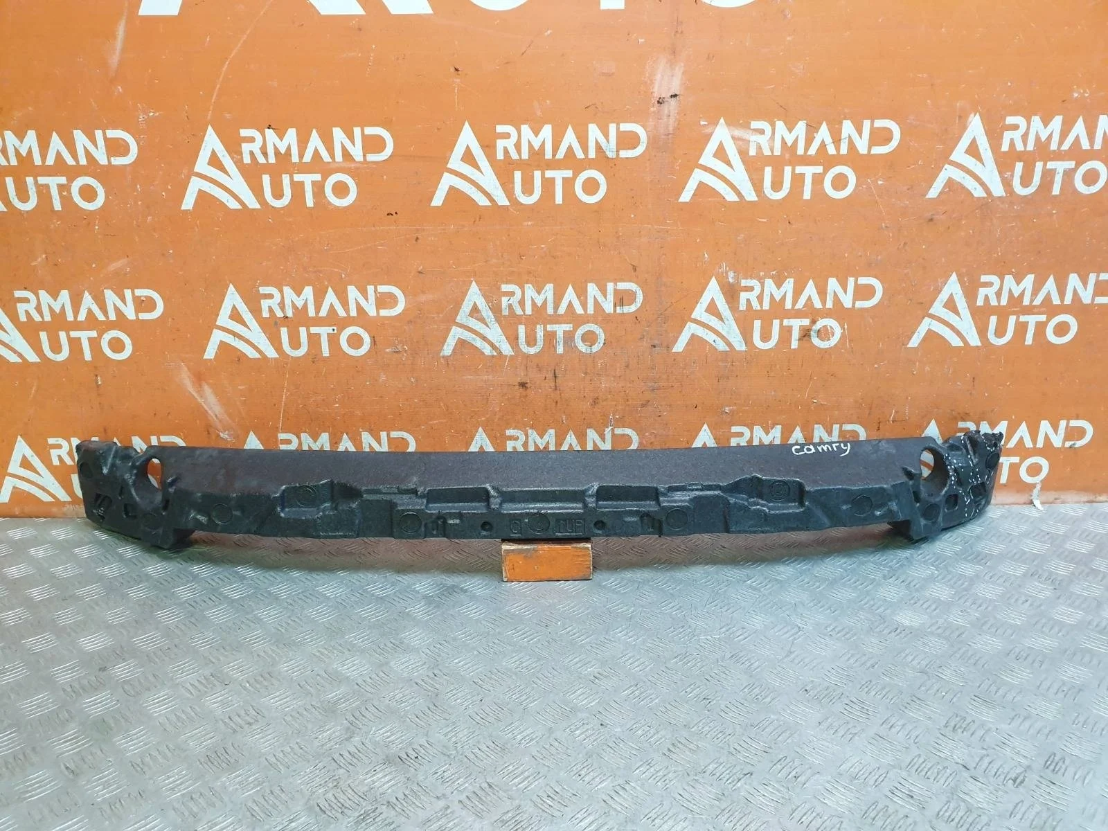 Абсорбер бампера Toyota Camry 2017-2021 8 XV70