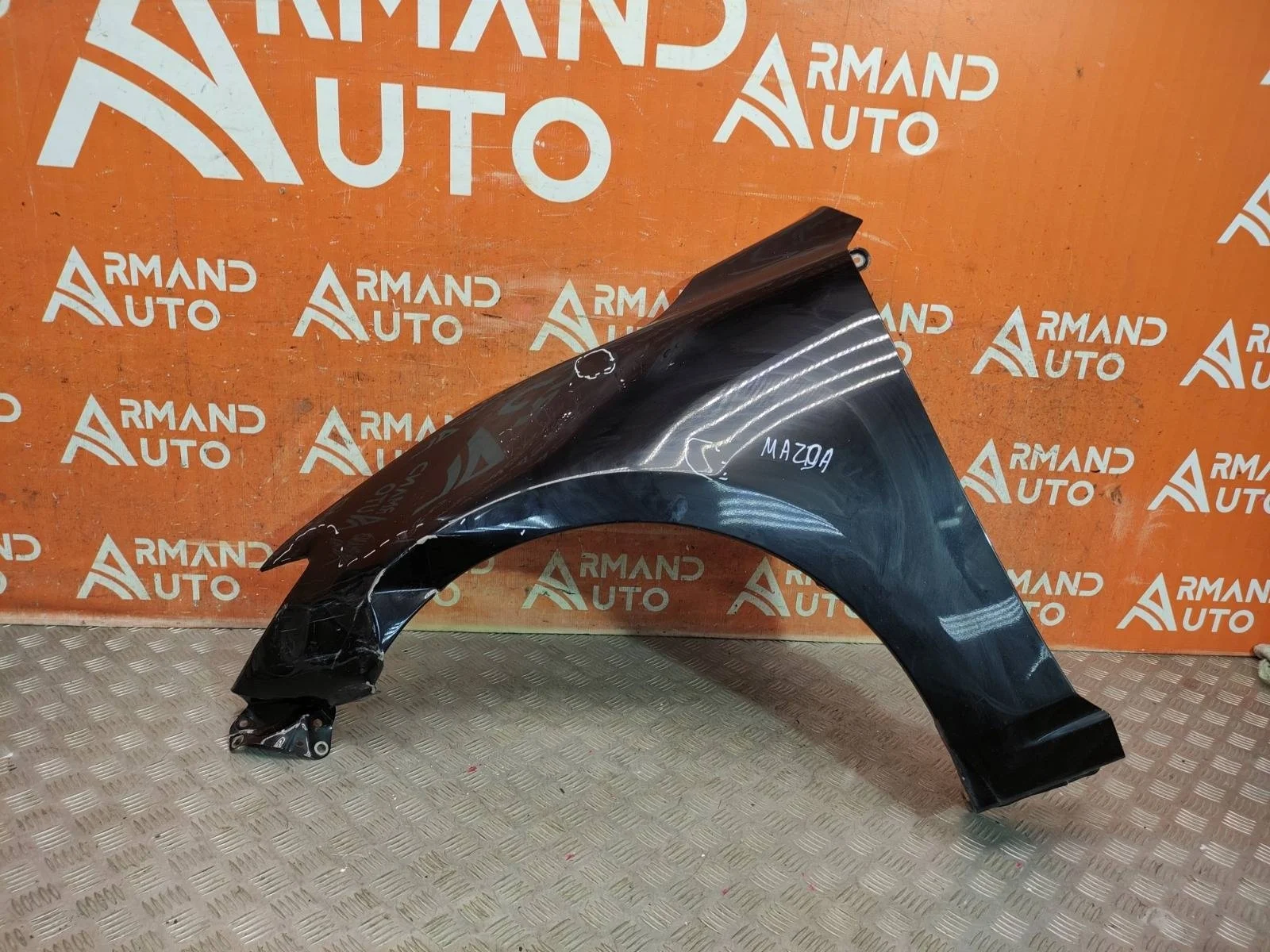 Крыло Mazda 3 2013-2018 BM