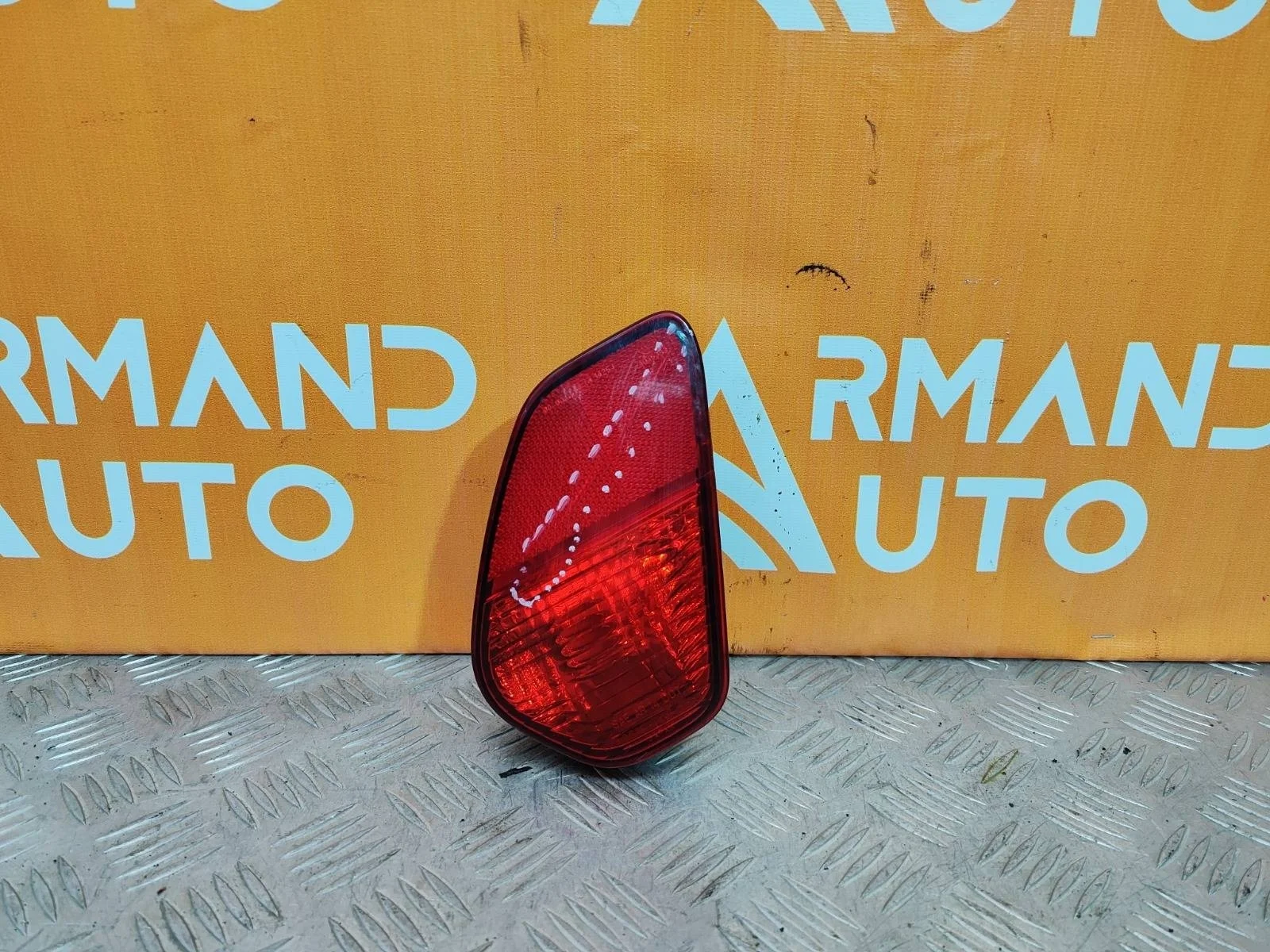 Фонарь противотуманный Mitsubishi Outlander 2015-нв 3
