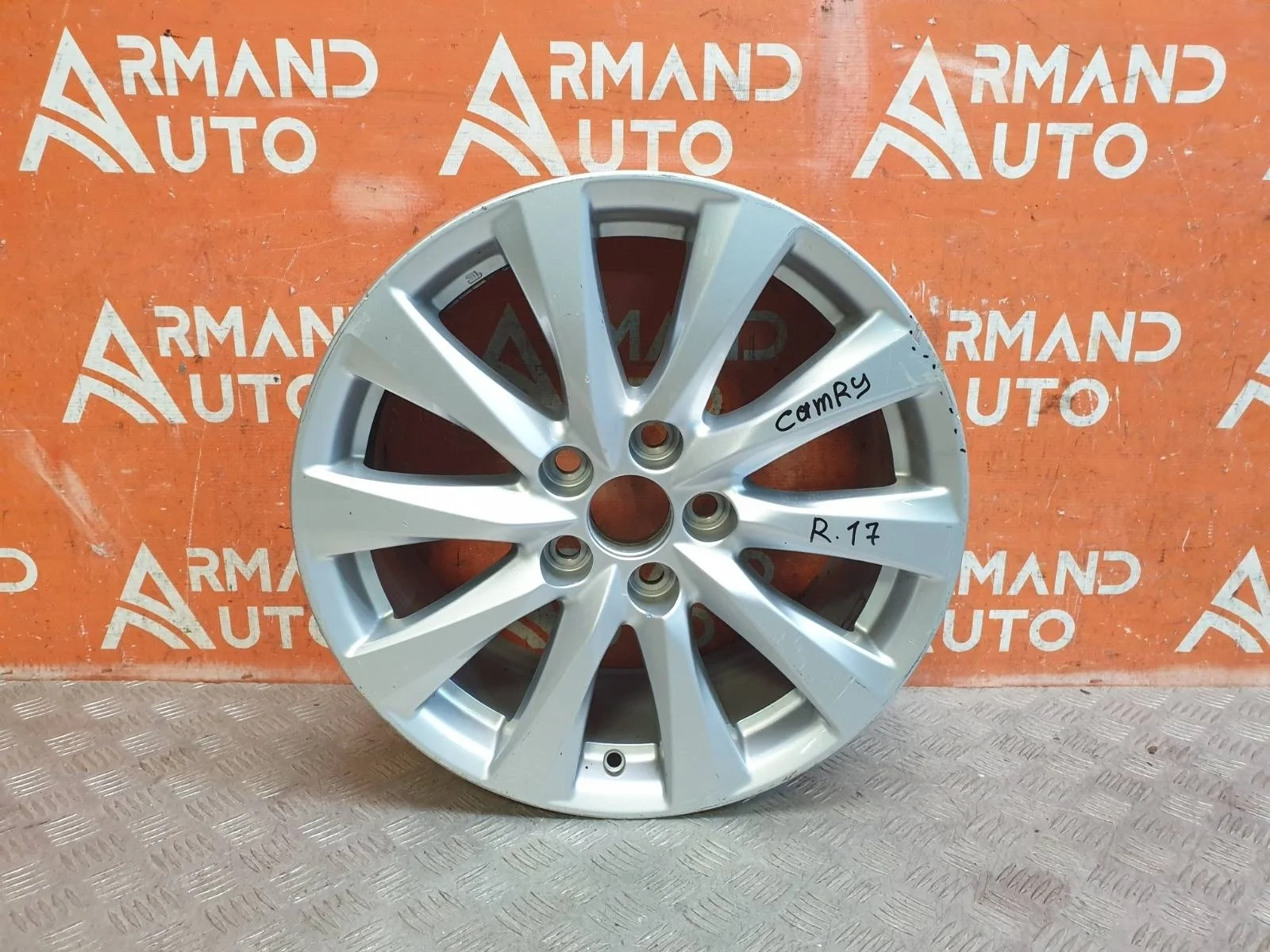 Диск колёсный r17 Toyota Camry 8 XV70