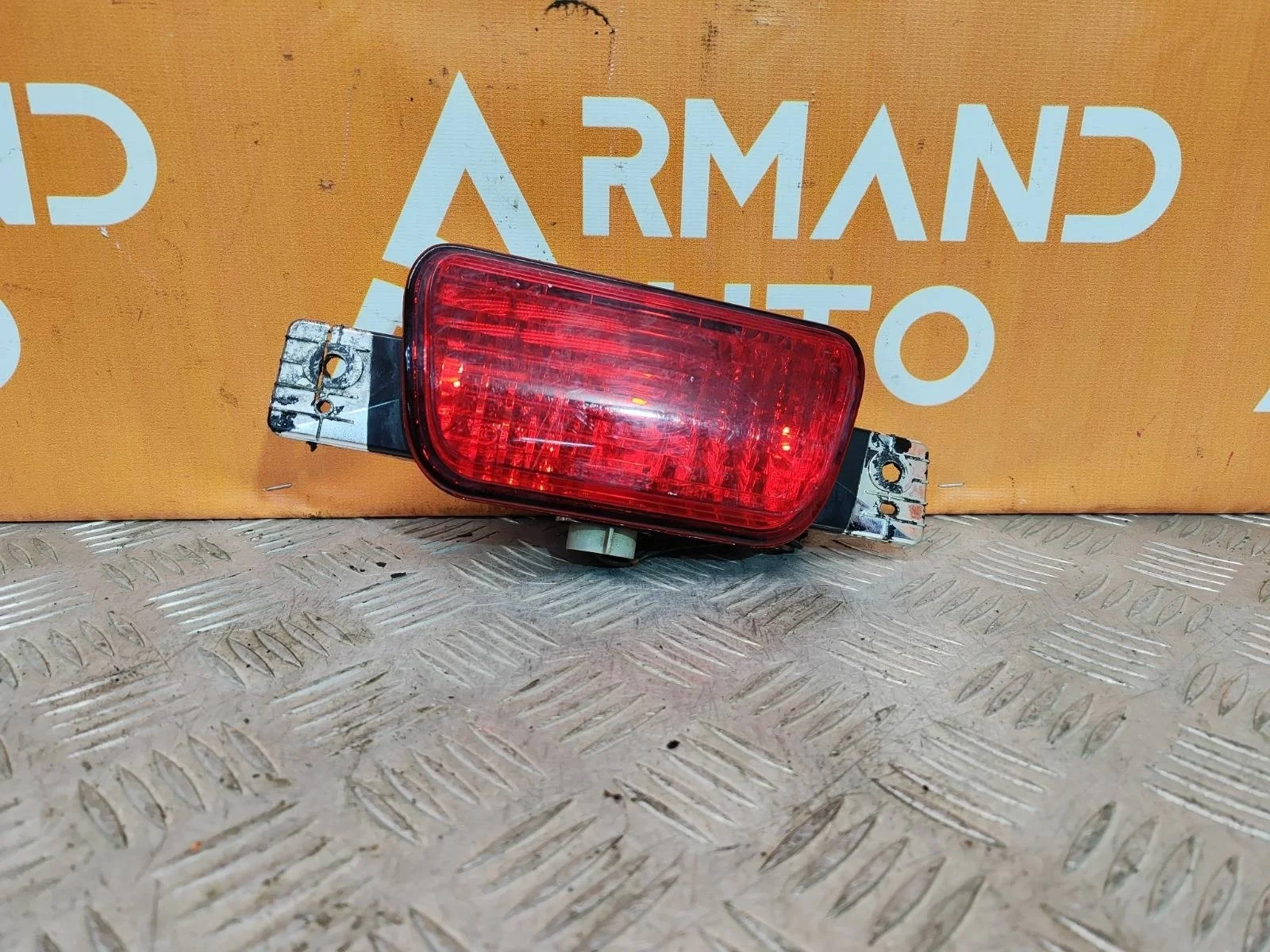Фонарь противотуманный Mitsubishi Pajero 2006-нв 4