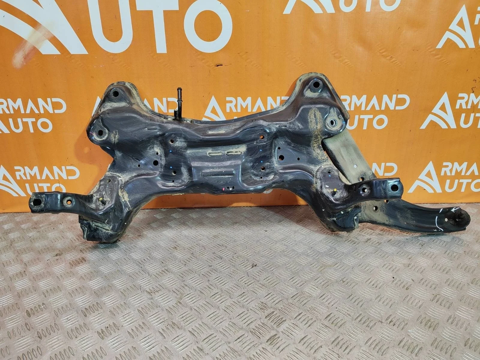 Подрамник Hyundai Solaris 2010-2017