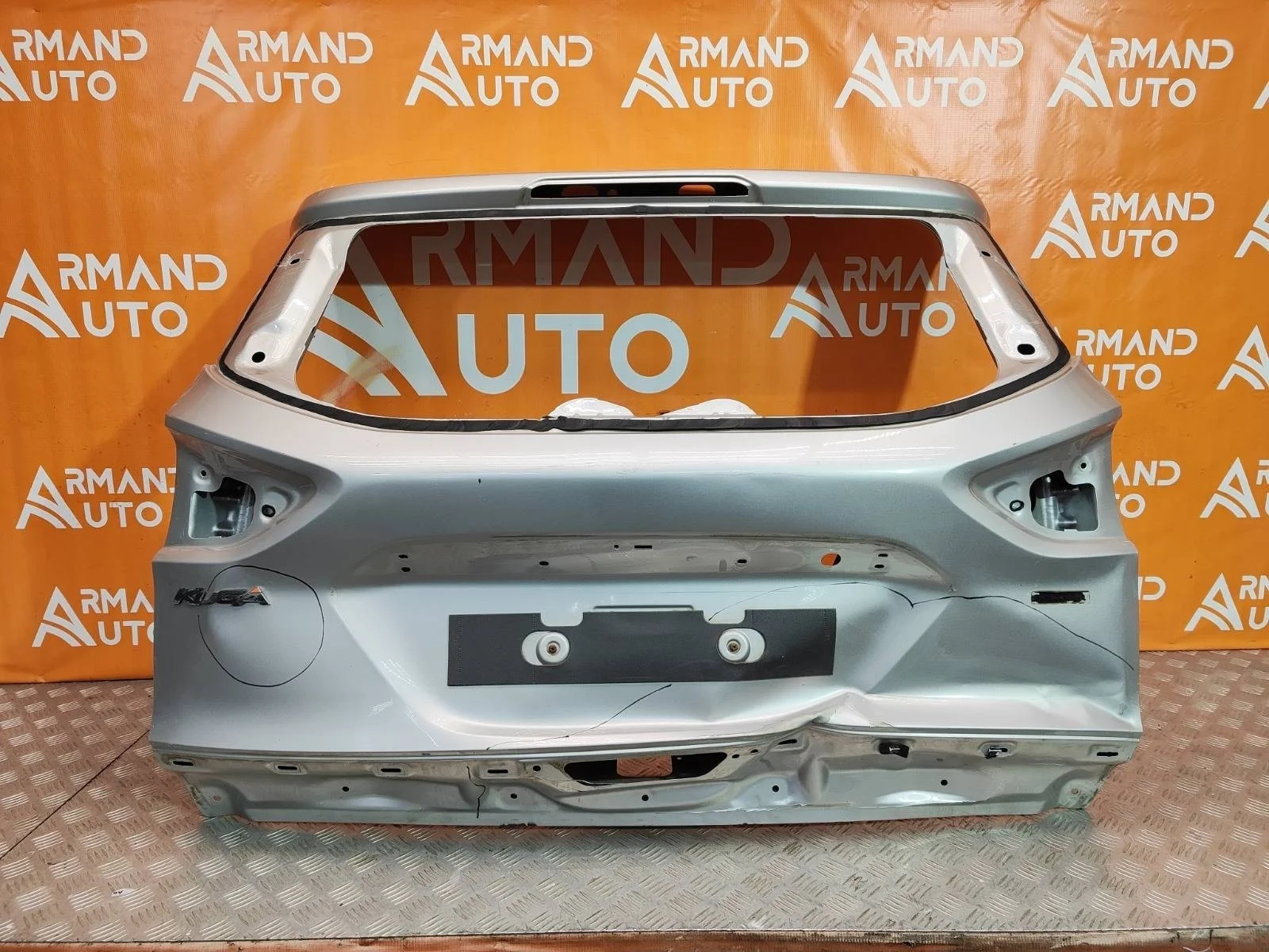 Дверь багажника Ford Kuga 2012-2016 CBS