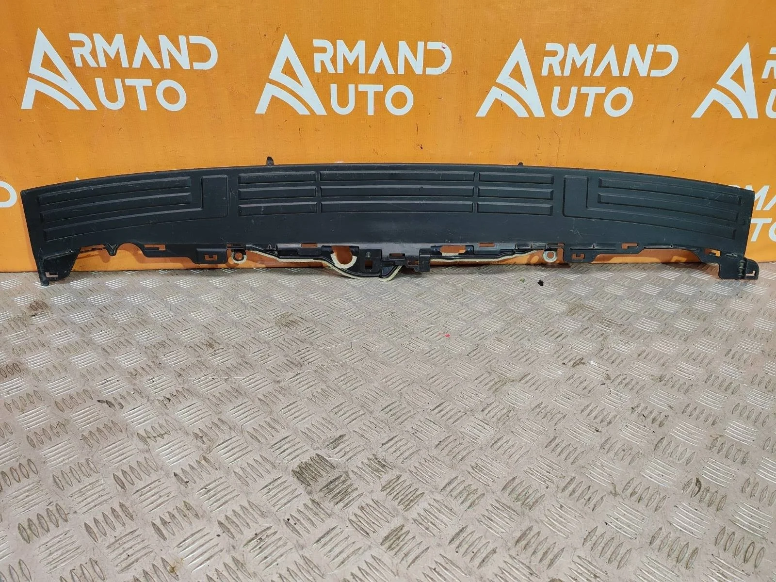 Накладка бампера верхняя Toyota Land Cruiser Prado 2009-нв 150