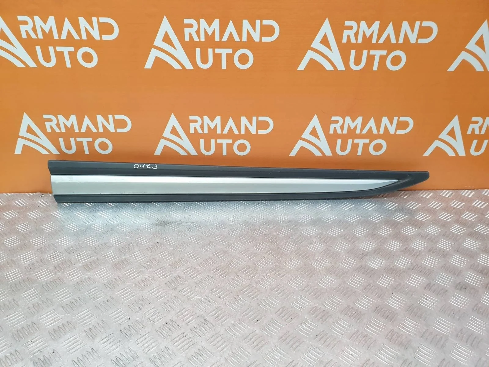 Молдинг двери Mitsubishi Outlander 2015-нв 3